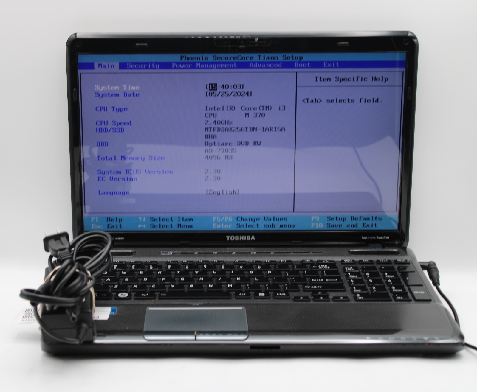 Toshiba Satellite A665-S6086 _ i3-M370 @ 2.4 _ 4GB RAM _ 256GB SSD _ No OS