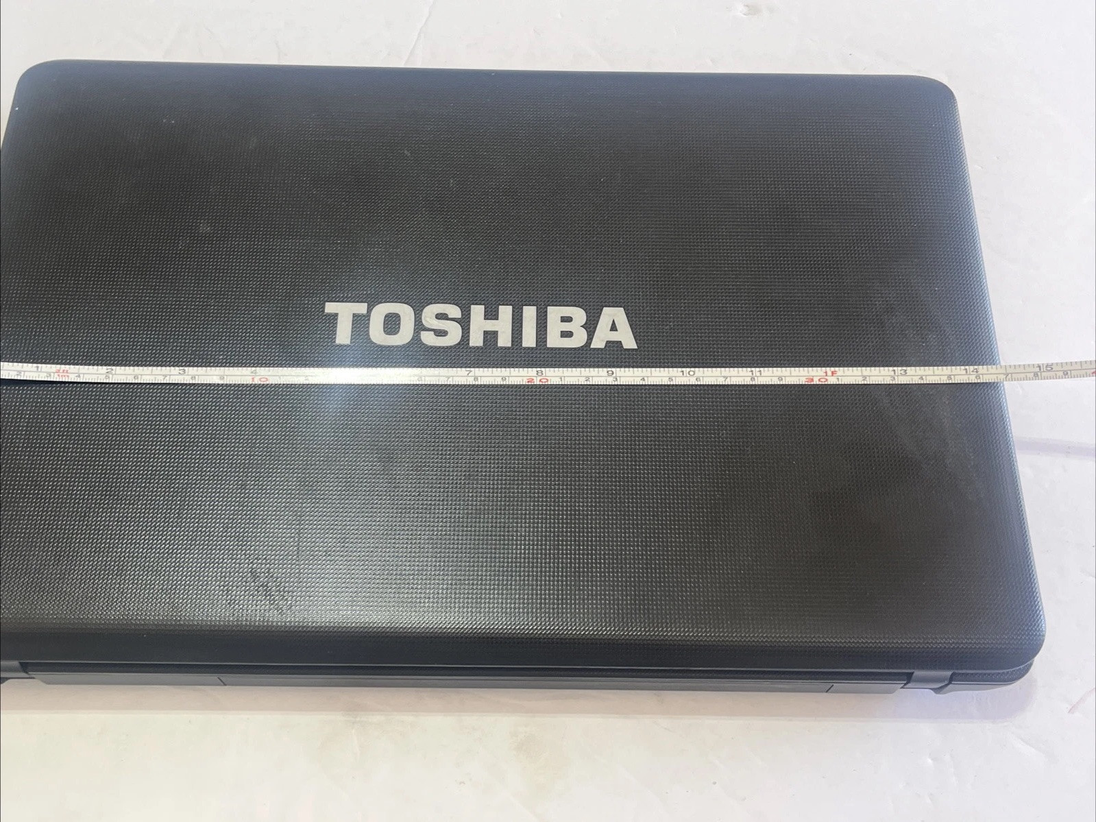 Toshiba Satellite L305D-S5934 15.4in. (250GB, AMD Turion X2 Dual Core, 2GHz