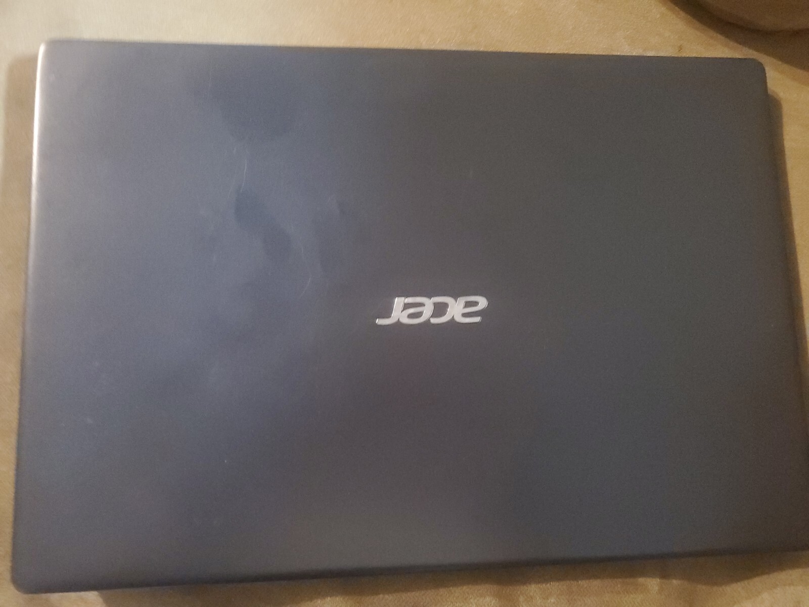 Acer TravelMate X514-51 series Intel Core i5-8250U 8gb Mem, 475gb