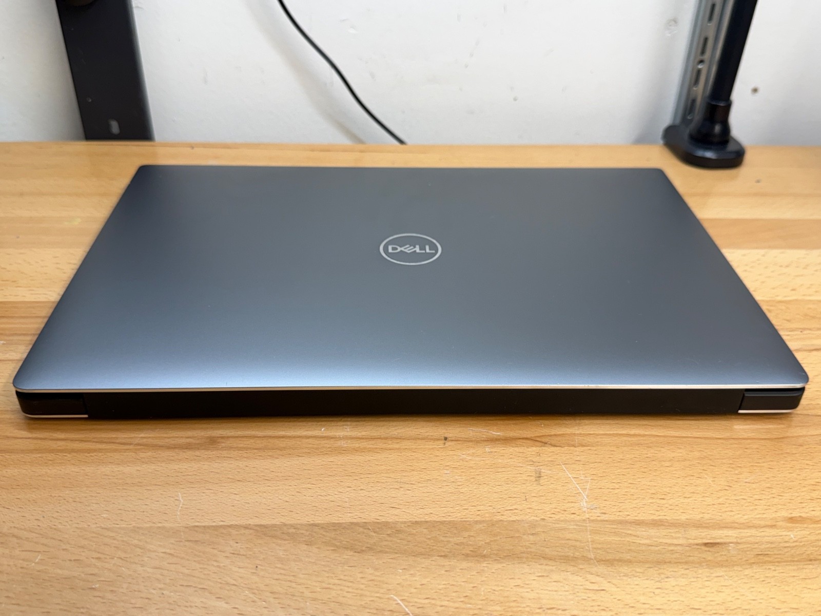 Dell Precision 5540 15.6″ Laptop: Intel Core i5-9400H, 16GB RAM, 256GB SSD GUC