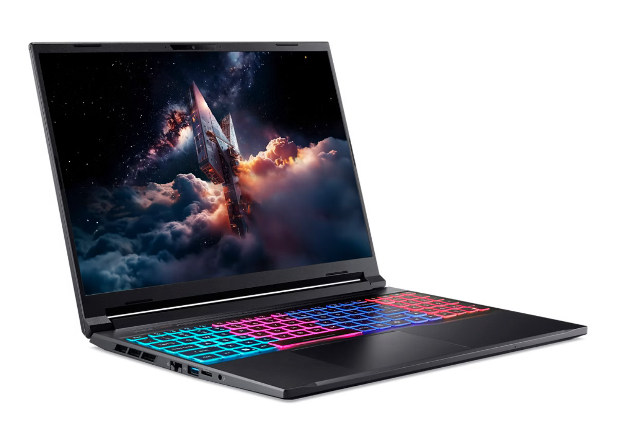 Acer Nitro V 16S Ryzen AI 9 365 35GB 2TB SSD NVIDIA GeForce RTX 5070 Ti Refurb