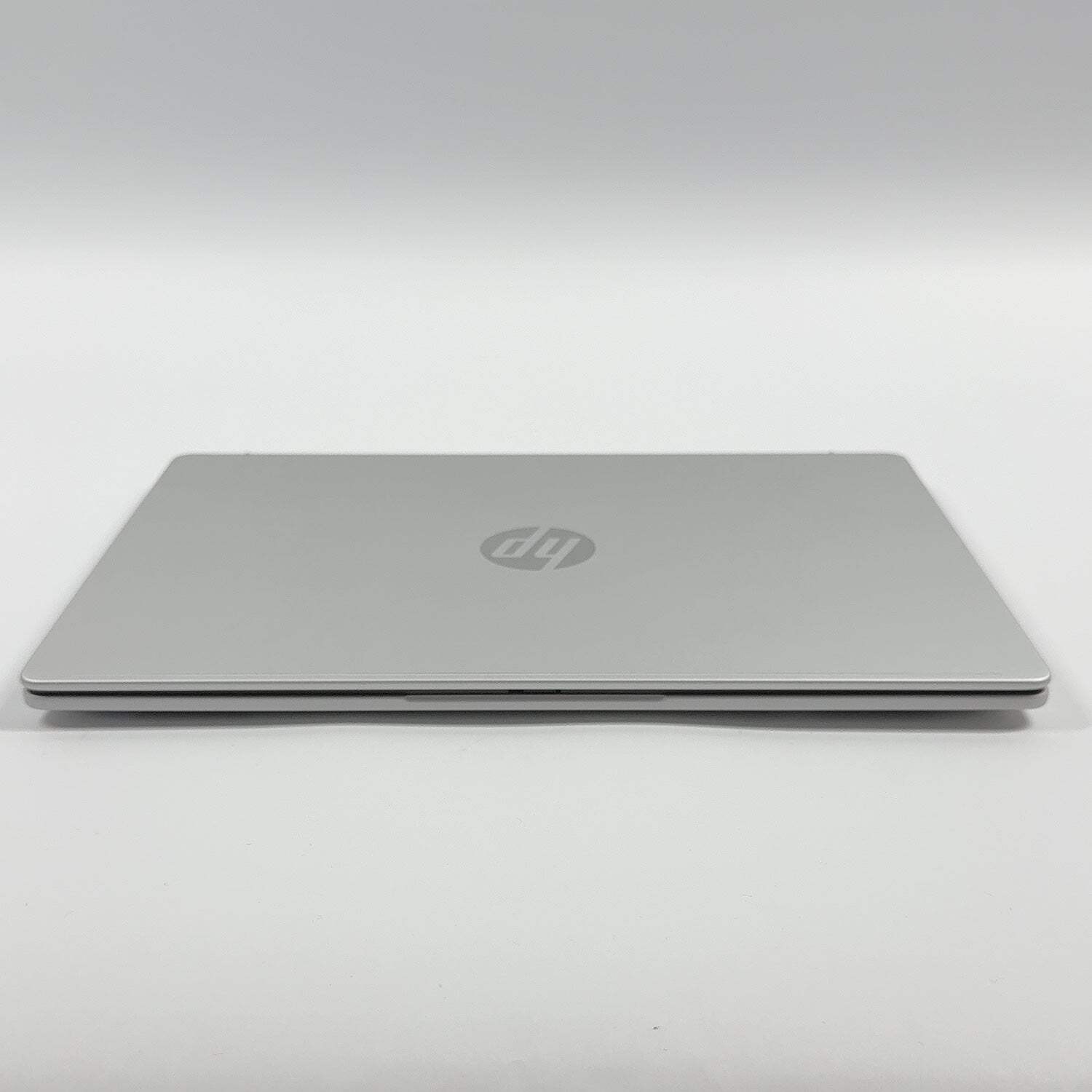 HP Omnibook 14-HE0017NR 14″ Snapdragon X 3.0GHz 16GB RAM 256GB SSD
