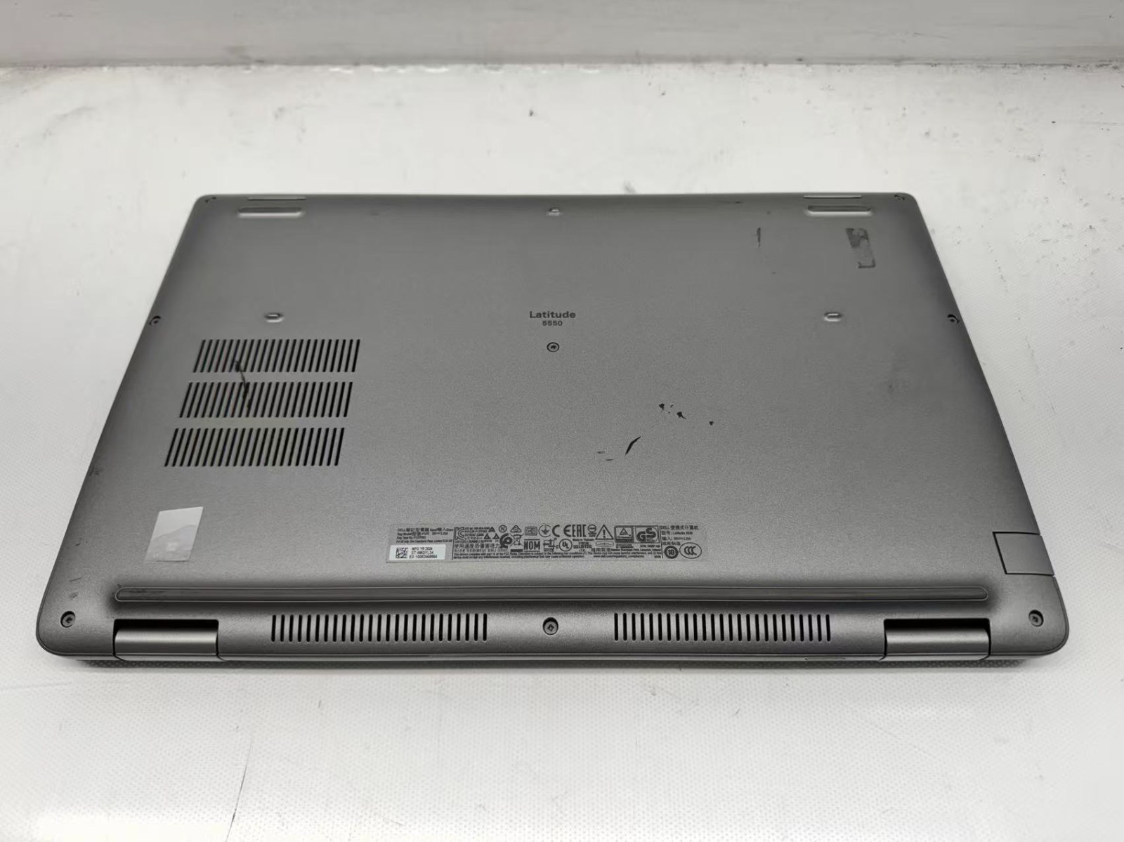 Dell Latitude 5550 Ultra 7 165U @1.70GHz 16GB RAM 256GB SSD laptop W/AC