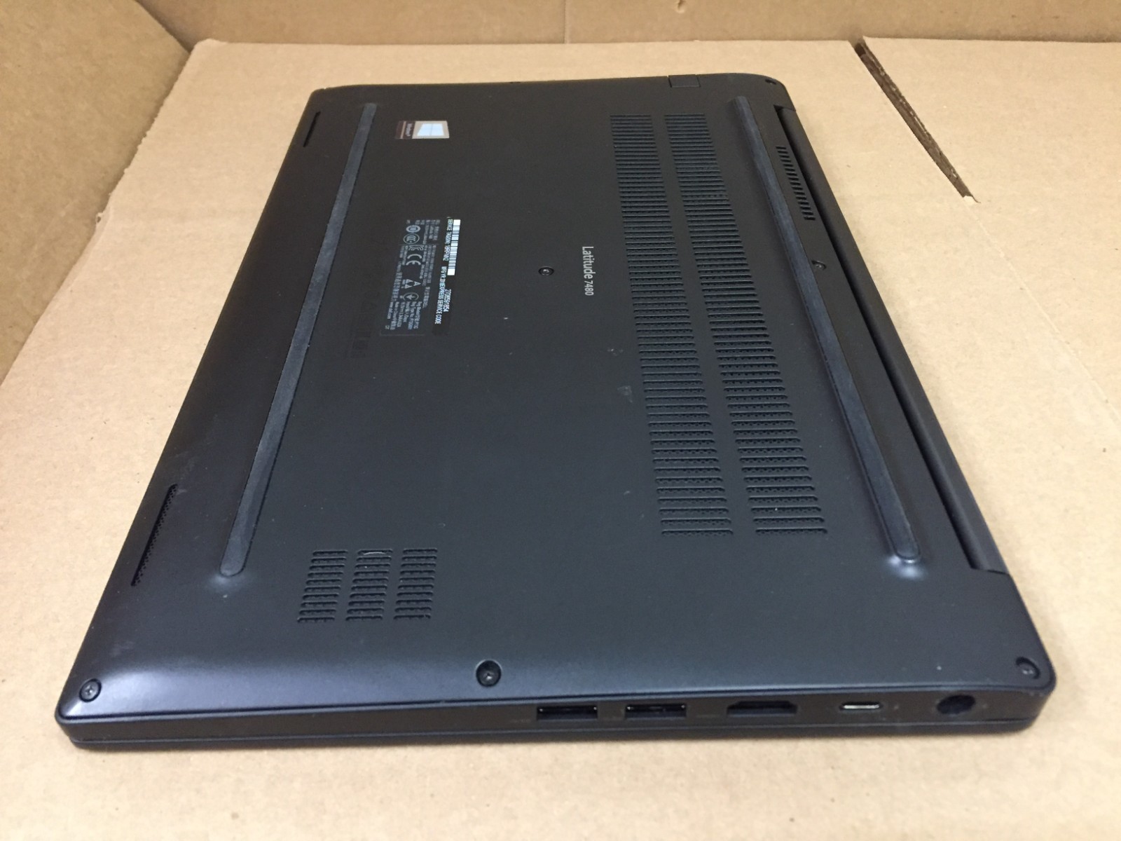 Dell Latitude 7480 14″ FHD Intel Core i5-7300U 1x16GB DDR4- NO SSD/AC/Battery