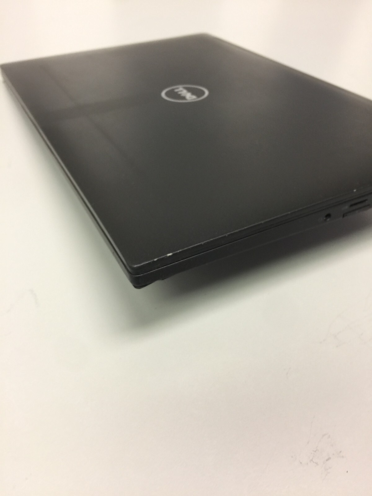Dell Latitude 7480 14″Core i5 7th gen 2.60GHz 8GB 256GB SSD WIN 11 PRO TOUCH