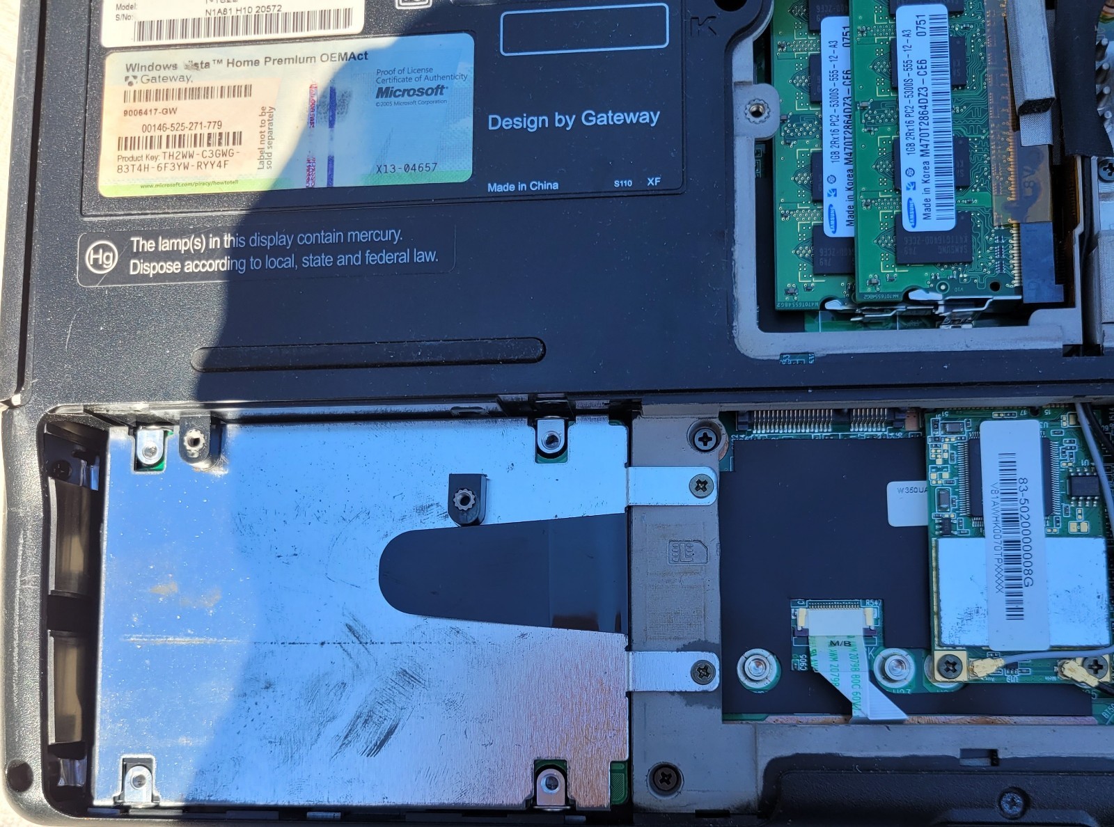 Gateway W350A 14″ Laptop AS IS Parts Only. W/ Power Adapter No Battery