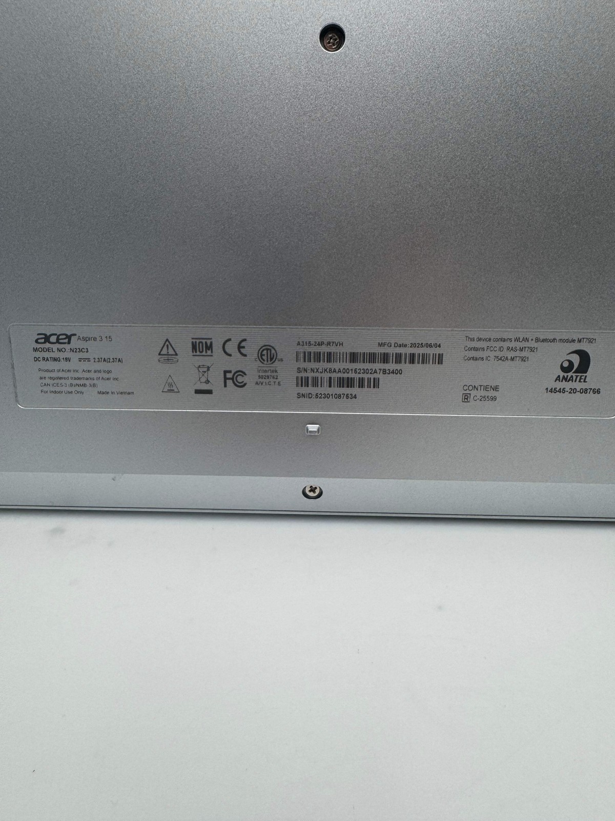 Acer Aspire 3 15 N23C3 Laptop AMD Ryzen 3 8GB 128GB 14-Inch Silver Used
