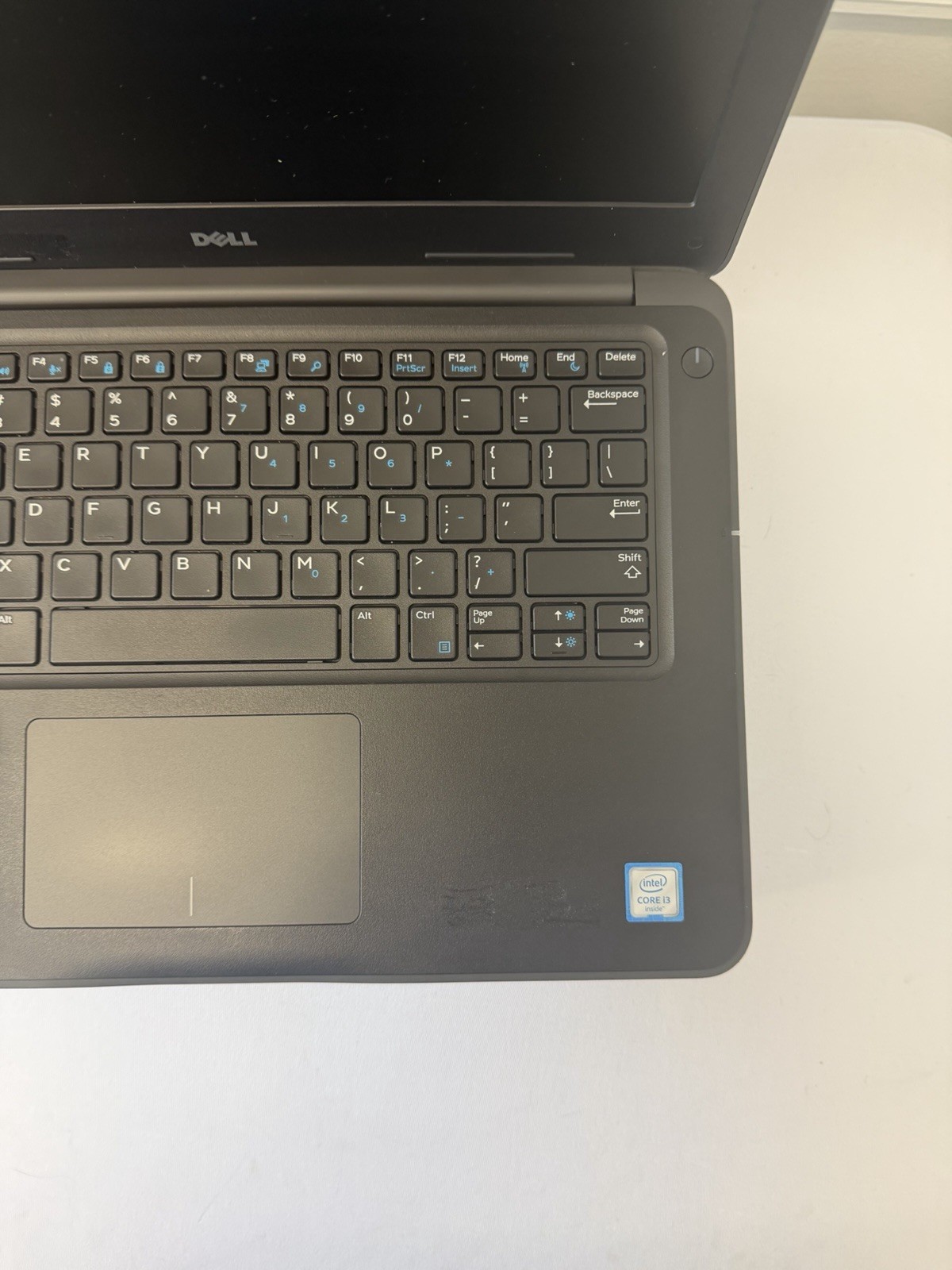 Dell Latitude 3380 Laptop – Good Screen – Intel i3-6006U – RAM 4GB – Read Des