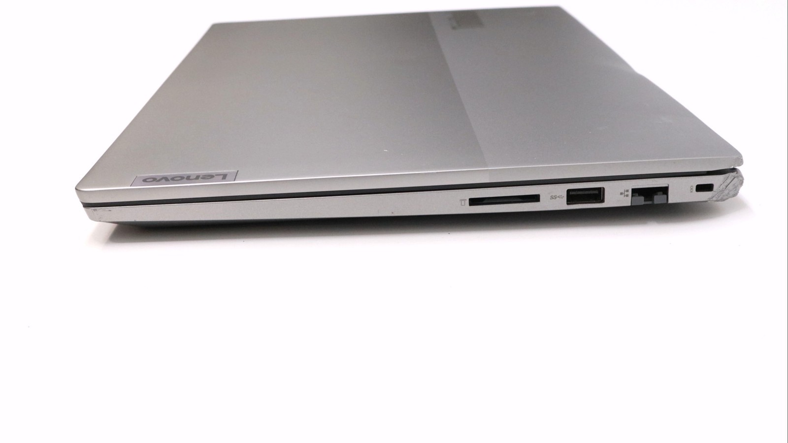 Lenovo ThinkBook 15 G4 ABA 15″ Ryzen 5 5625U 16GB 256GB – Fair