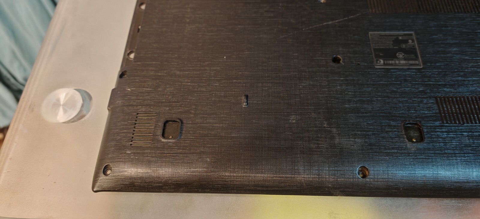 ACER F5-572 E5-573 E5-574 F5-571 SCOCCA INFERIORE BOTTOM CASE TFQ3UZRTBAT