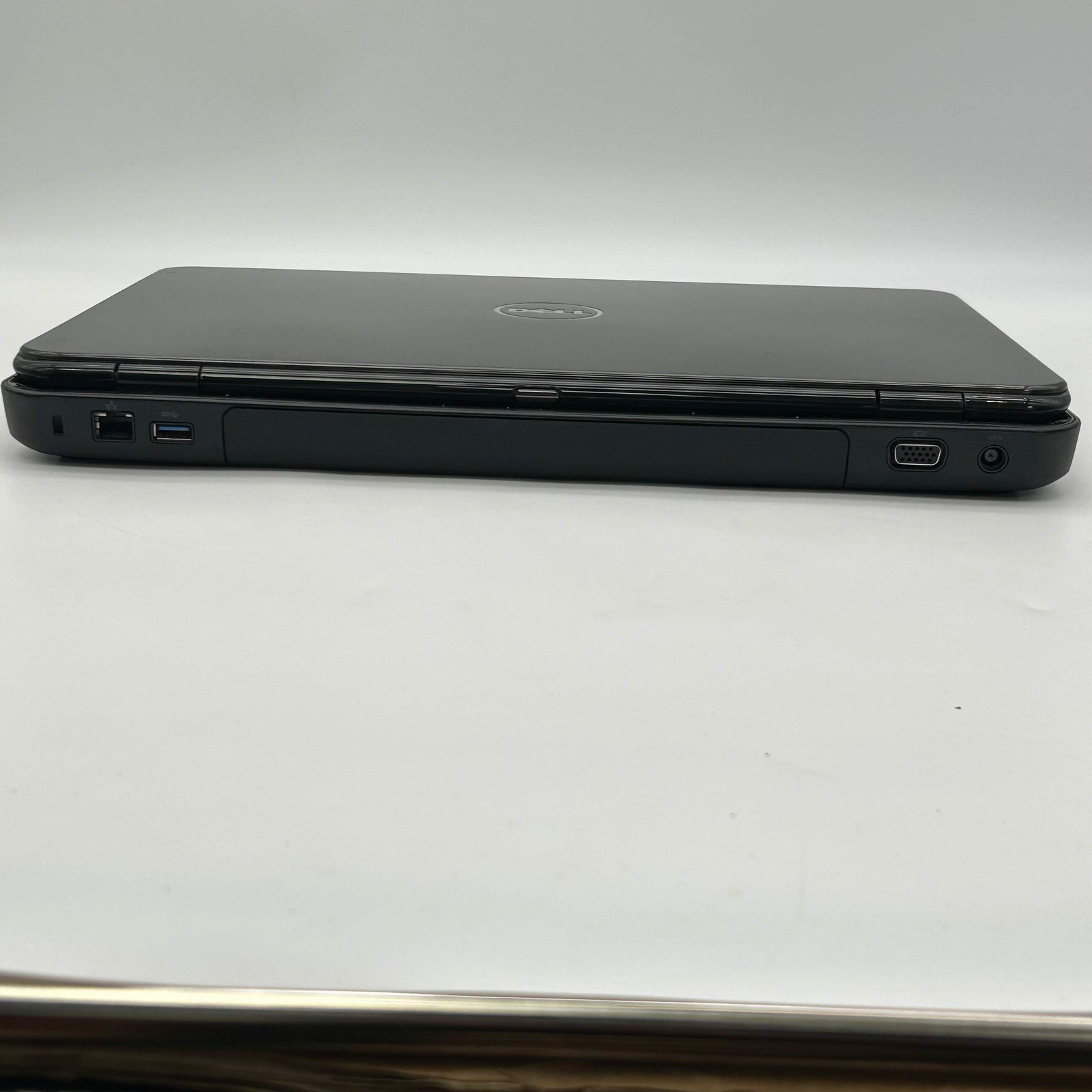Dell Inspiron N5110 15.6″ Core i3 2.1GHz 6GB RAM 512GB HDD- *READ*