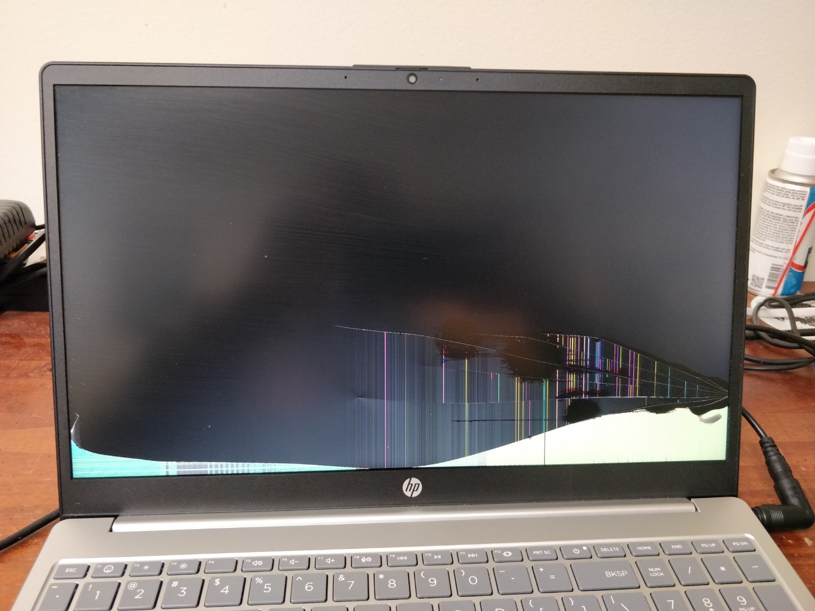 HP Laptop 15-FC0093DX AMD Ryzen 5 7520U@2.80GHz 8GB RAM NO DRIVE PARTS 9128
