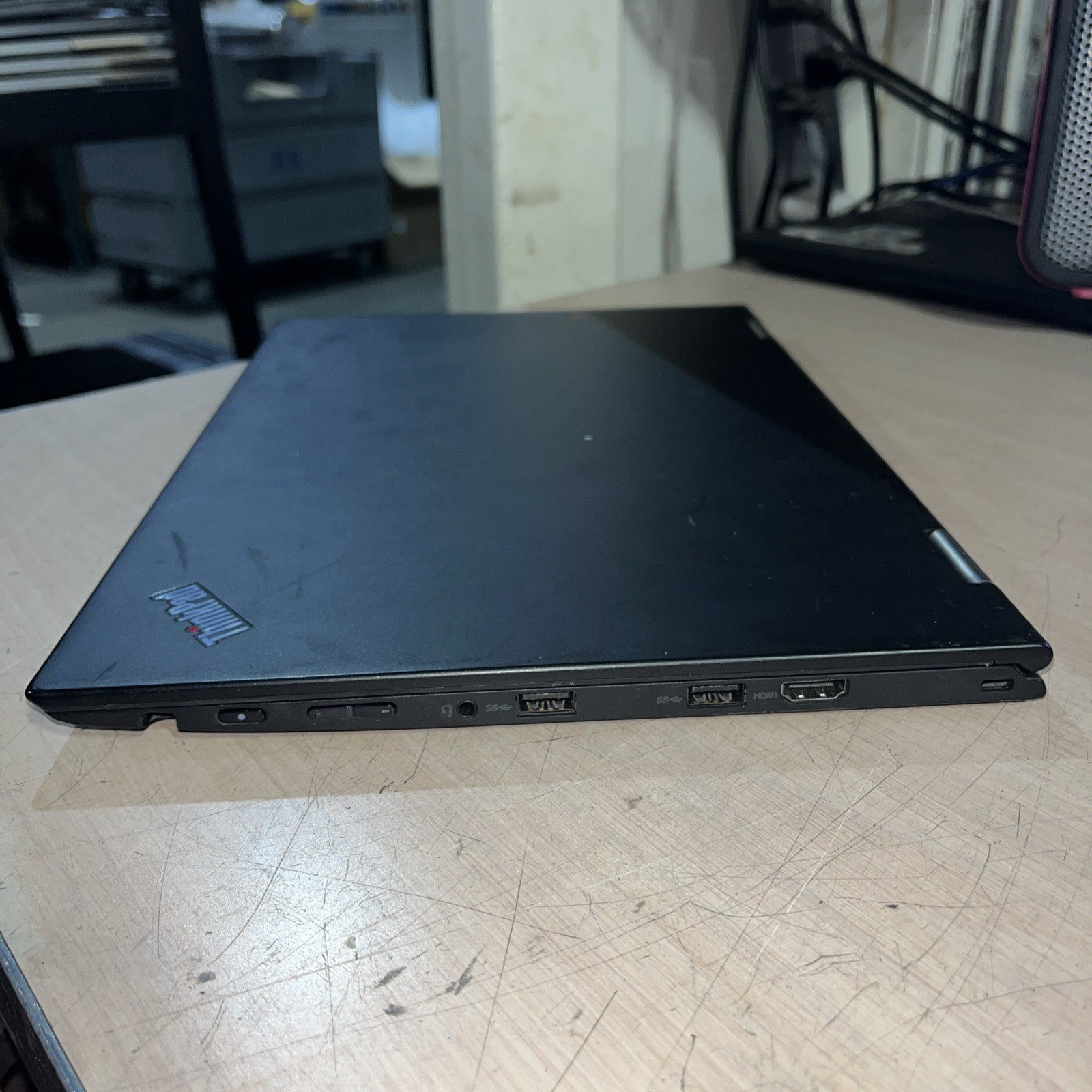 LENOVO THINKPAD X1 YOGA INTEL CORE I7-6500U 2.50GHZ 8GB RAM NO HD