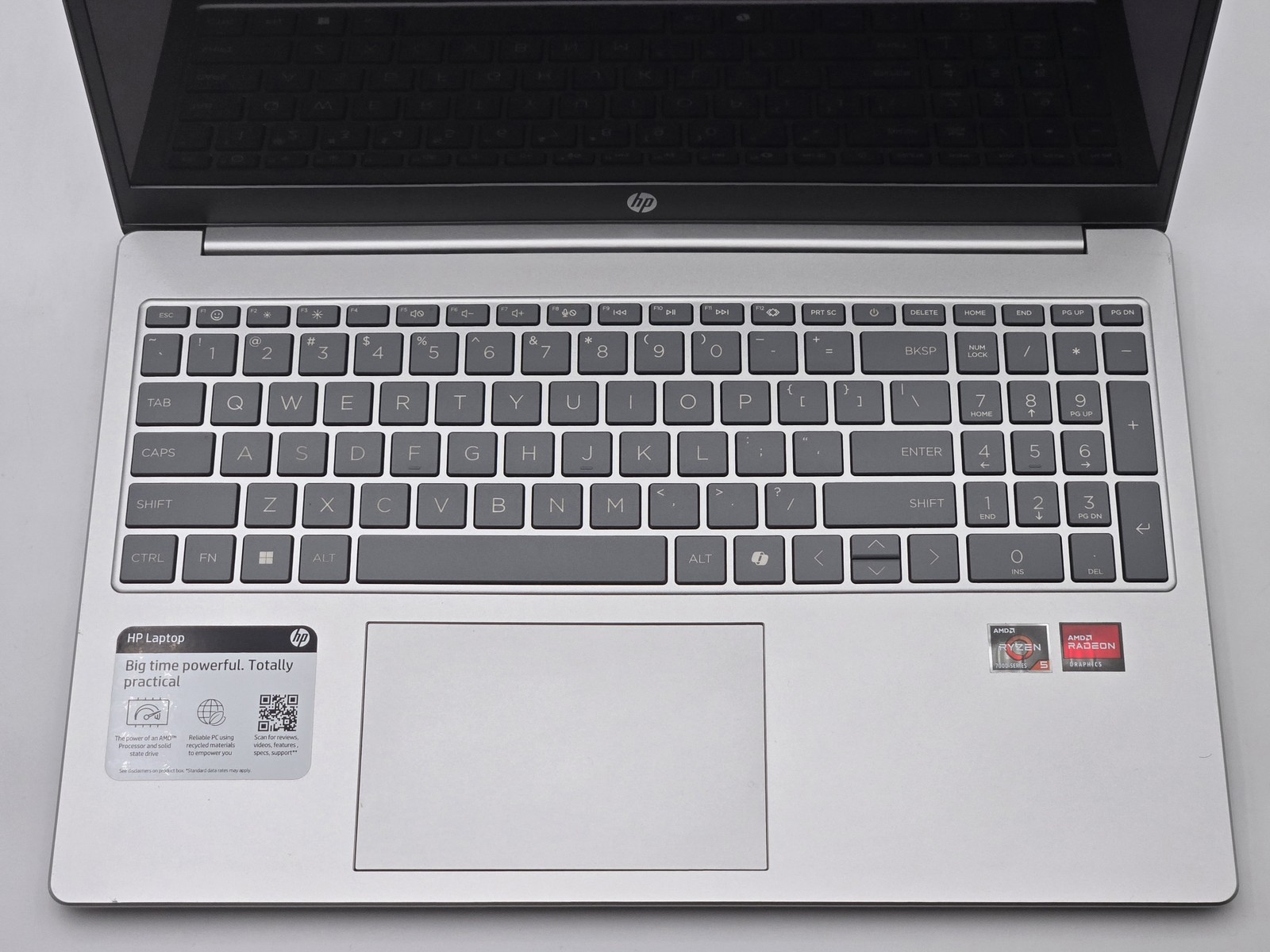 HP Laptop 15-fc0245dx 15″ HD Touch RYZEN 5 7520U 256GB SSD 16GB W11