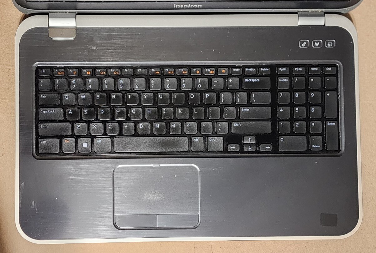 DELL INSPIRON 5721 LAPTOP NOTEBOOK i5/500GB/2GB/DVD REPAIR / PARTS – SEE BELOW