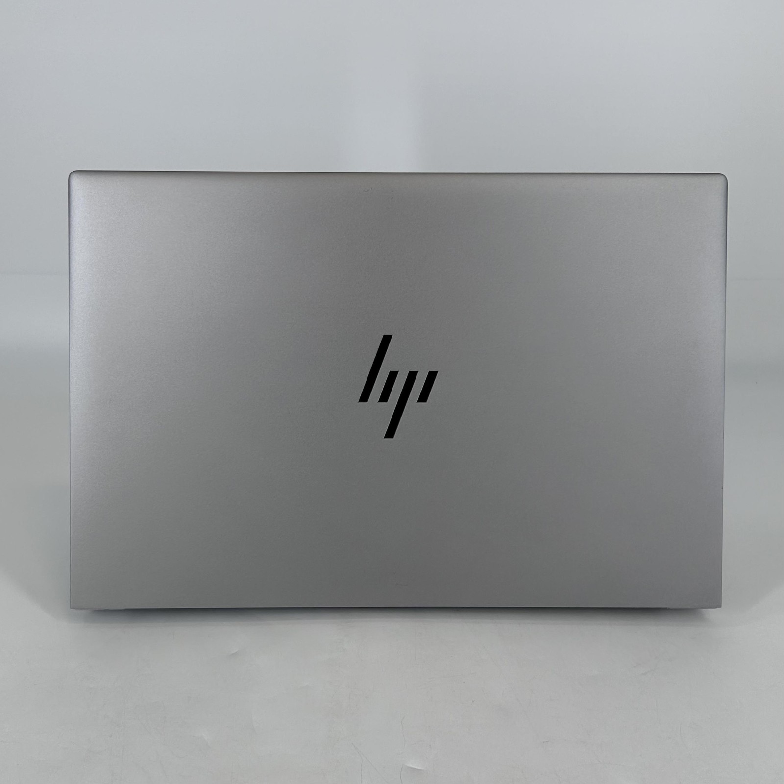 HP ZBook Studio 16 G10 UHD+ 2.5GHz i7-13800H 64GB 1TB SSD RTX 4000 Ada Excellent