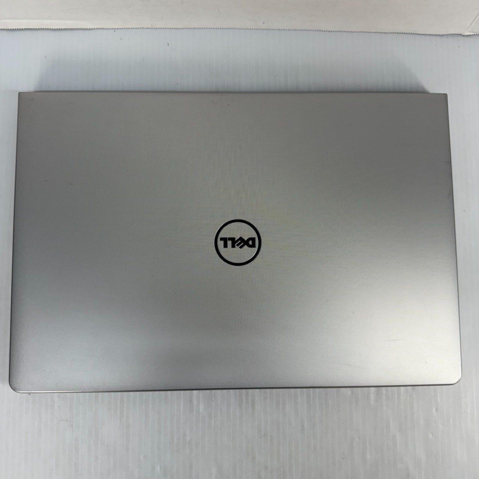 Dell Inspiron 5559 i5-6200U 15.6″ Laptop 120GB SSD 8GB RAM AS IS – BAD SCREEN