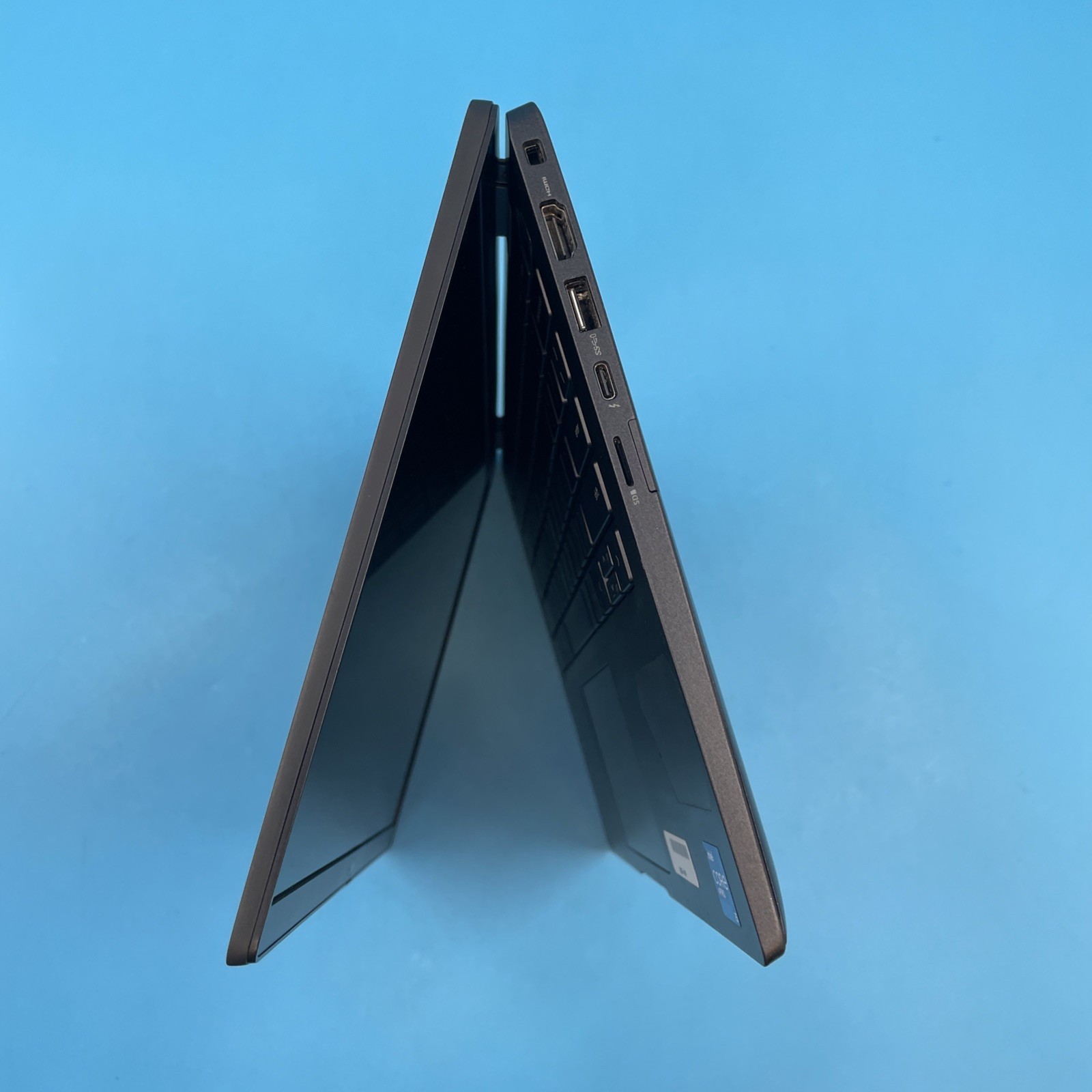 Dell Latitude 7420 | i5-1145G7 | 8GB RAM | NO DRIVE | NO OS | 96% BATTERY