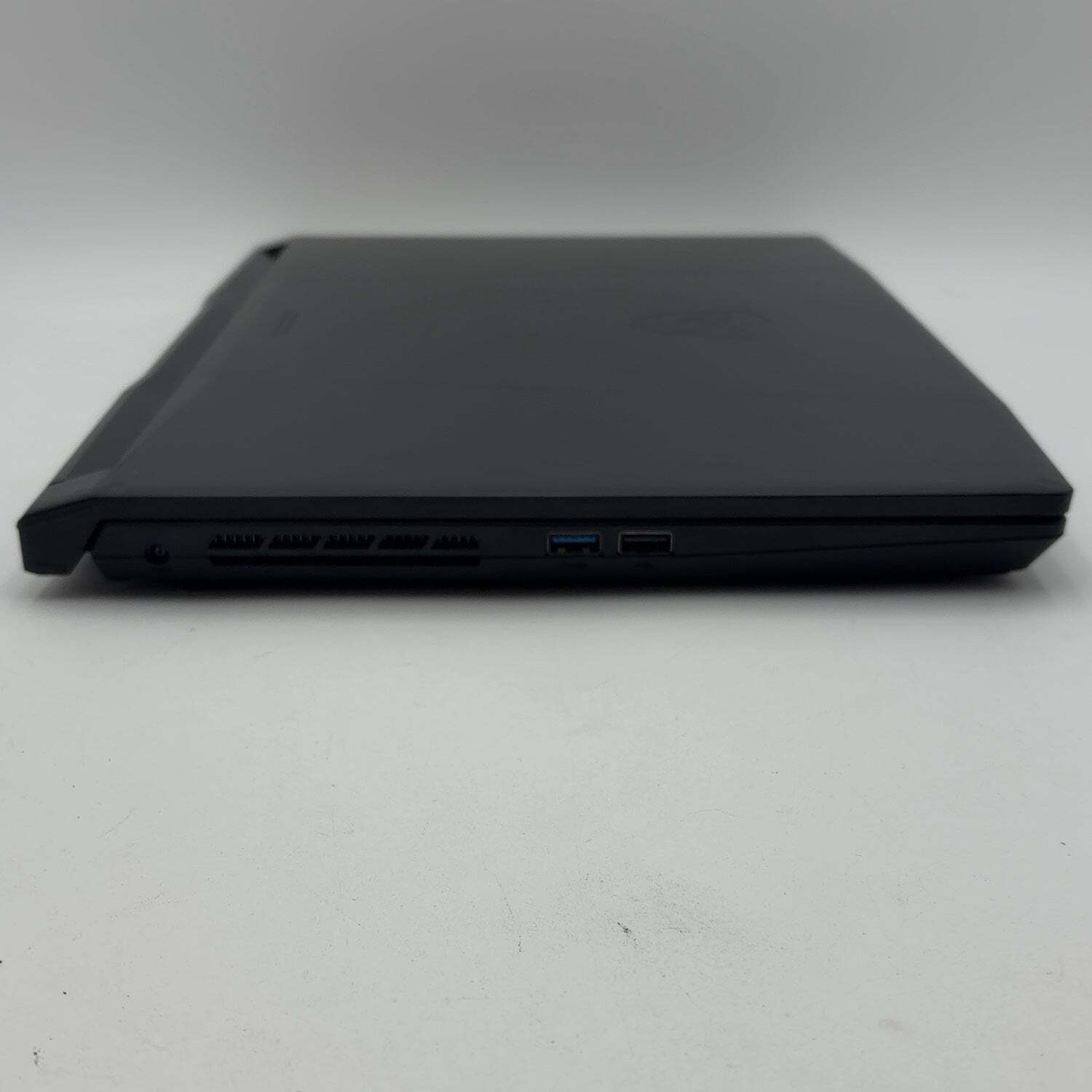 MSI Katana 15 B12VEK 15.6″ i7-12650H 1.7GHz 16GB RAM 512GB SSD GeForce RTX 4050