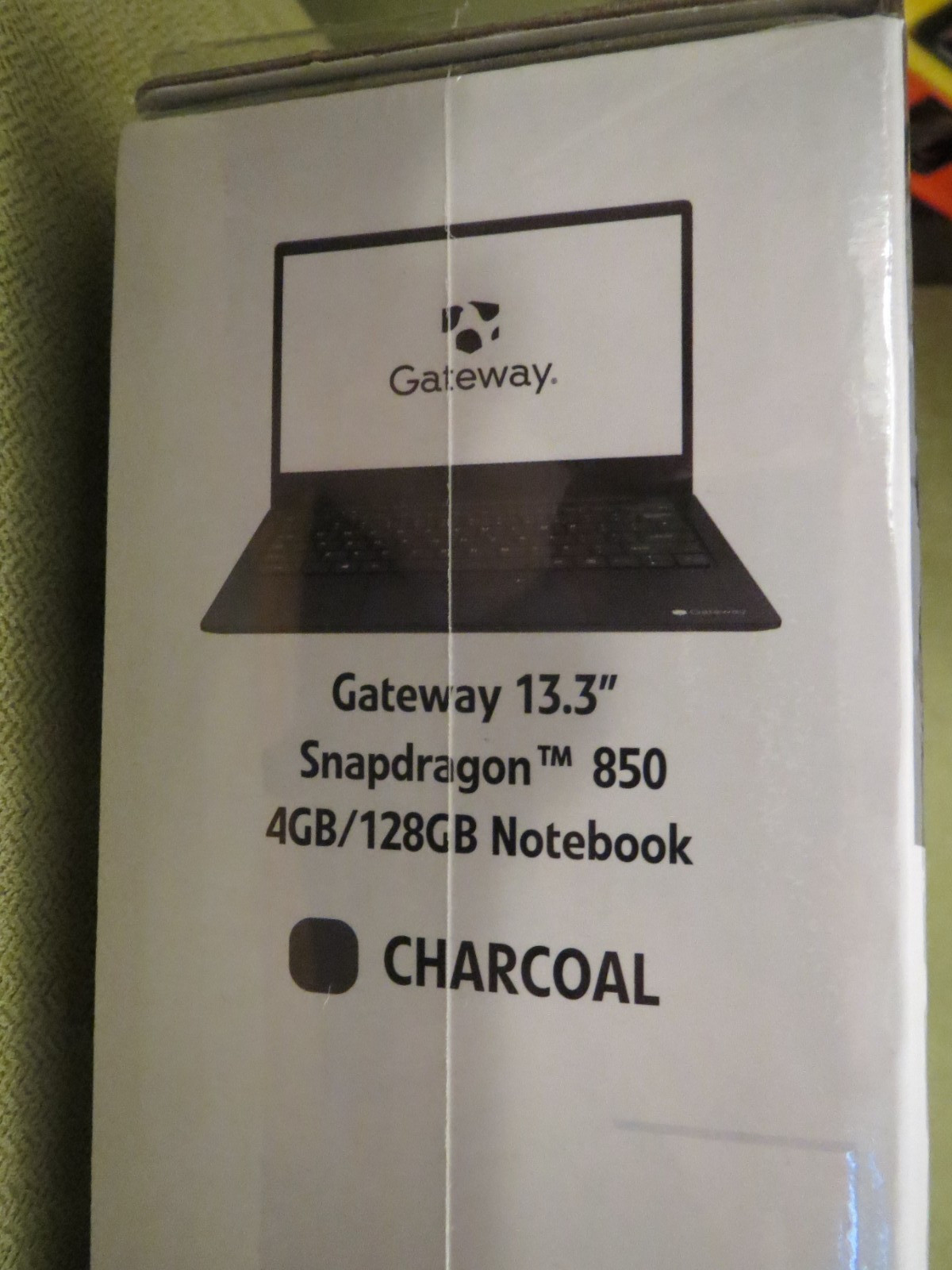 Gateway (Cow Theme) 13.3 inch Ultra Slim Notebook GWTN133-1BK, EMPTY BOX ONLY
