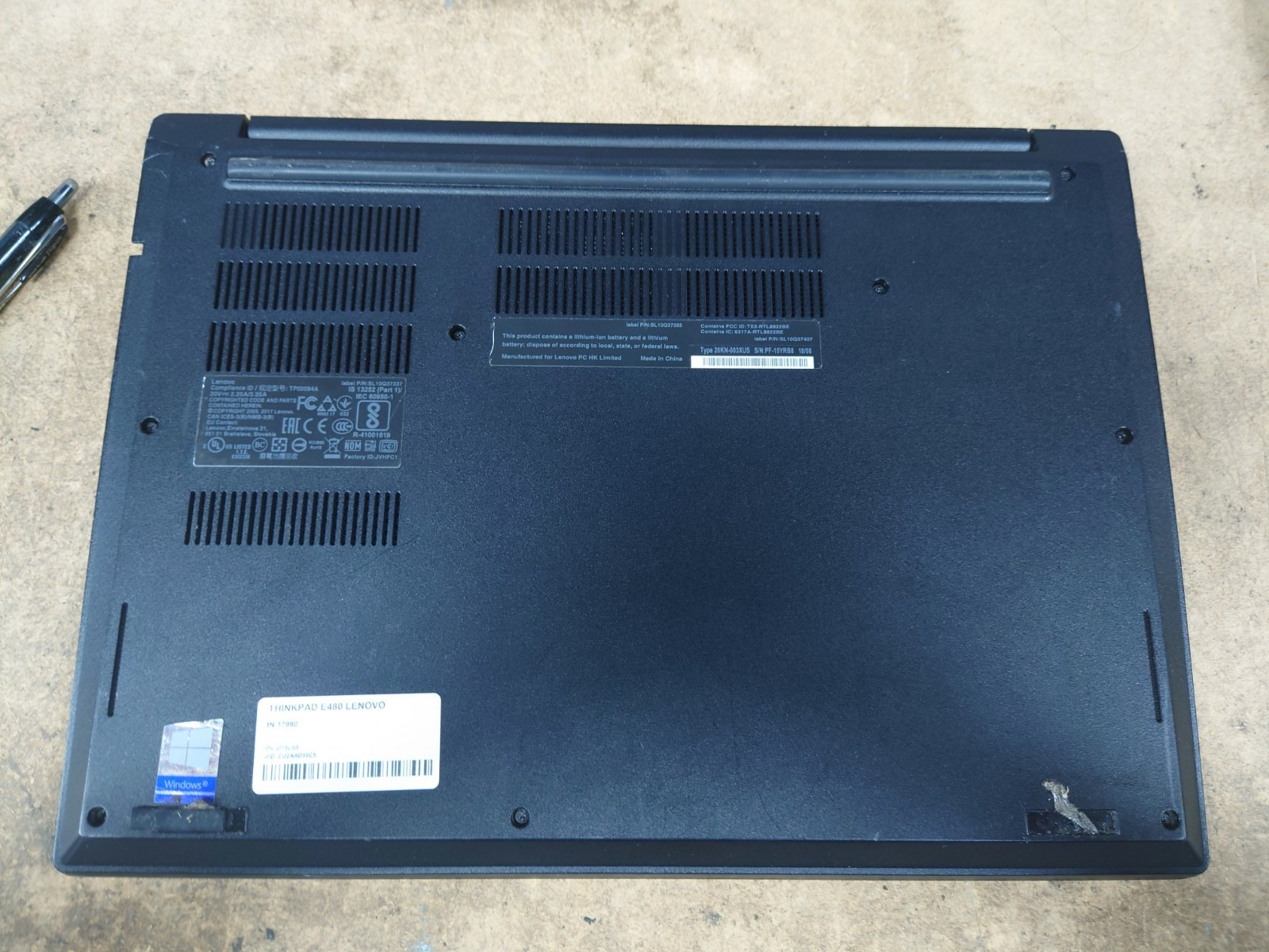 Lenovo ThinkPad E480 14″ FHD i5-8250U 8GB 256GB SSD No OS