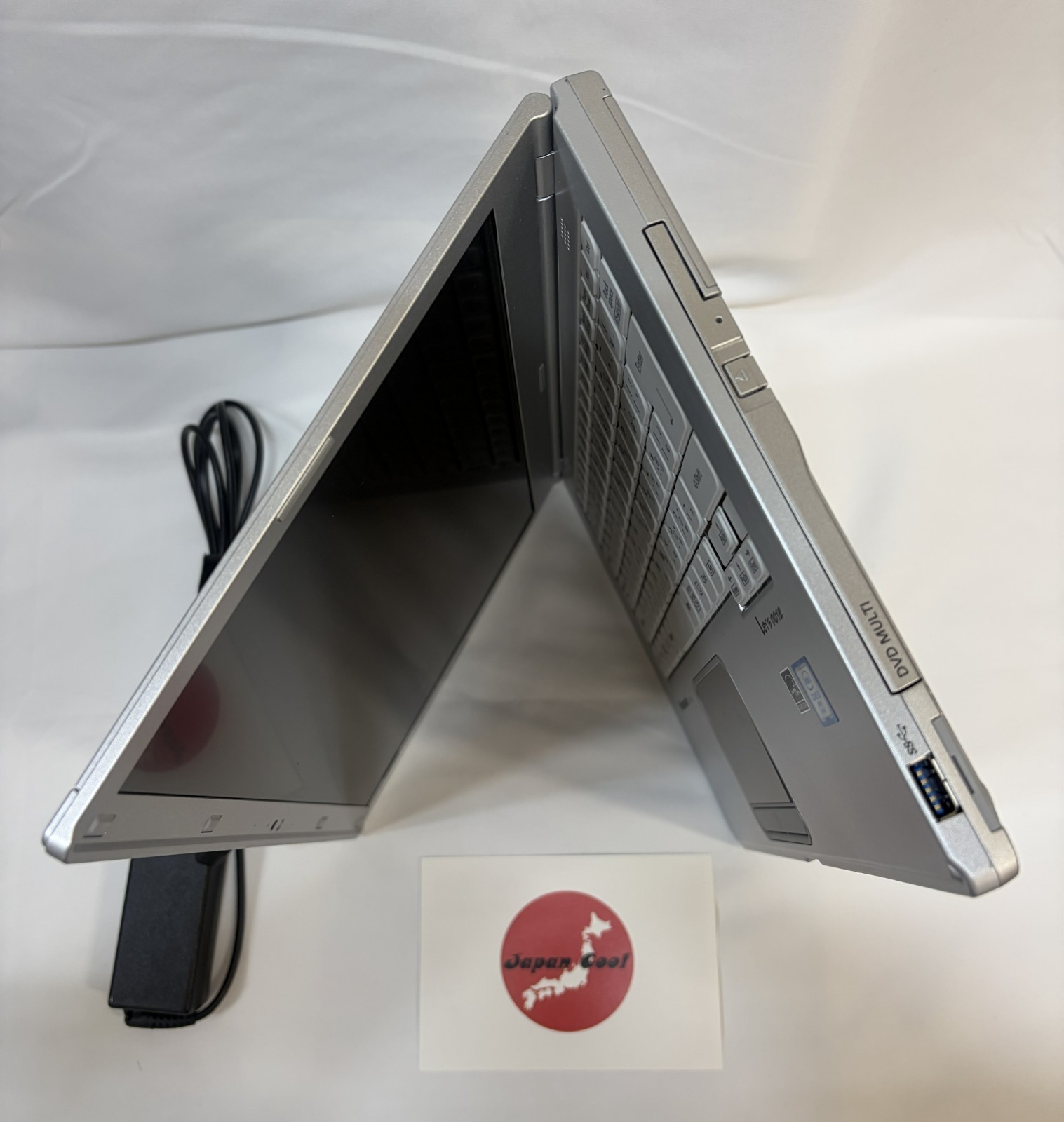 Panasonic CF-LX5 Laptop Let’s Note 14″ i5-6300U 8GB 256GB SSD Win11 Pro DVD JP