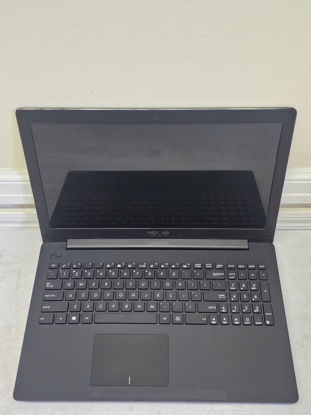 ASUS X553S Laptop – Celeron N3050 – 4GB RAM – Parts/Repair – Read Desc.