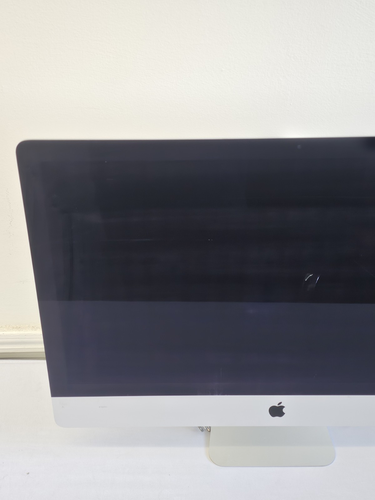 Apple iMac A1419 All-In-One – i5 – 8GB RAM – 1TB SATA – Mac OS Catalina – READ