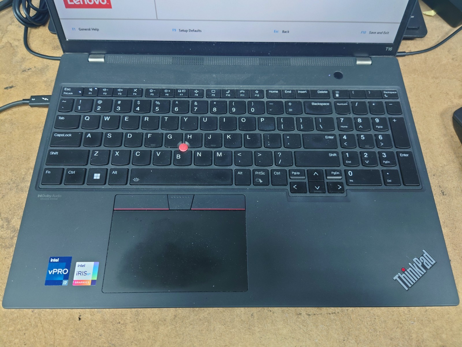 Lenovo ThinkPad T16 16″ WUXGA Touch i7-1265U 32GB RAM 512GB No OS