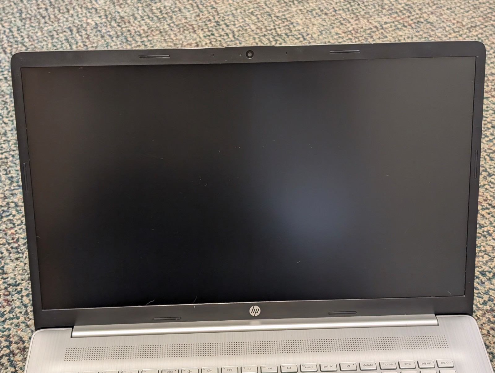 *READ* HP 17-cn0025nr Laptop PC 17.3″ i5-1135G7 No RAM/SSD *DOESN’T POWER ON*