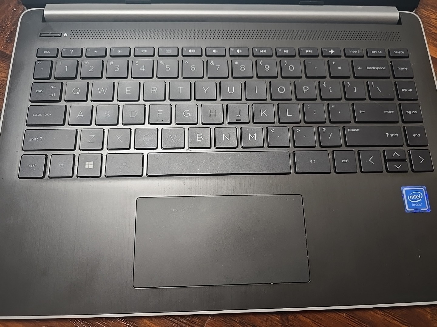 HP Laptop 14-dq1033cl 14″ (i5-1035G4 1.10Ghz 16GB RAM, 500 GB HDD) Windows 11