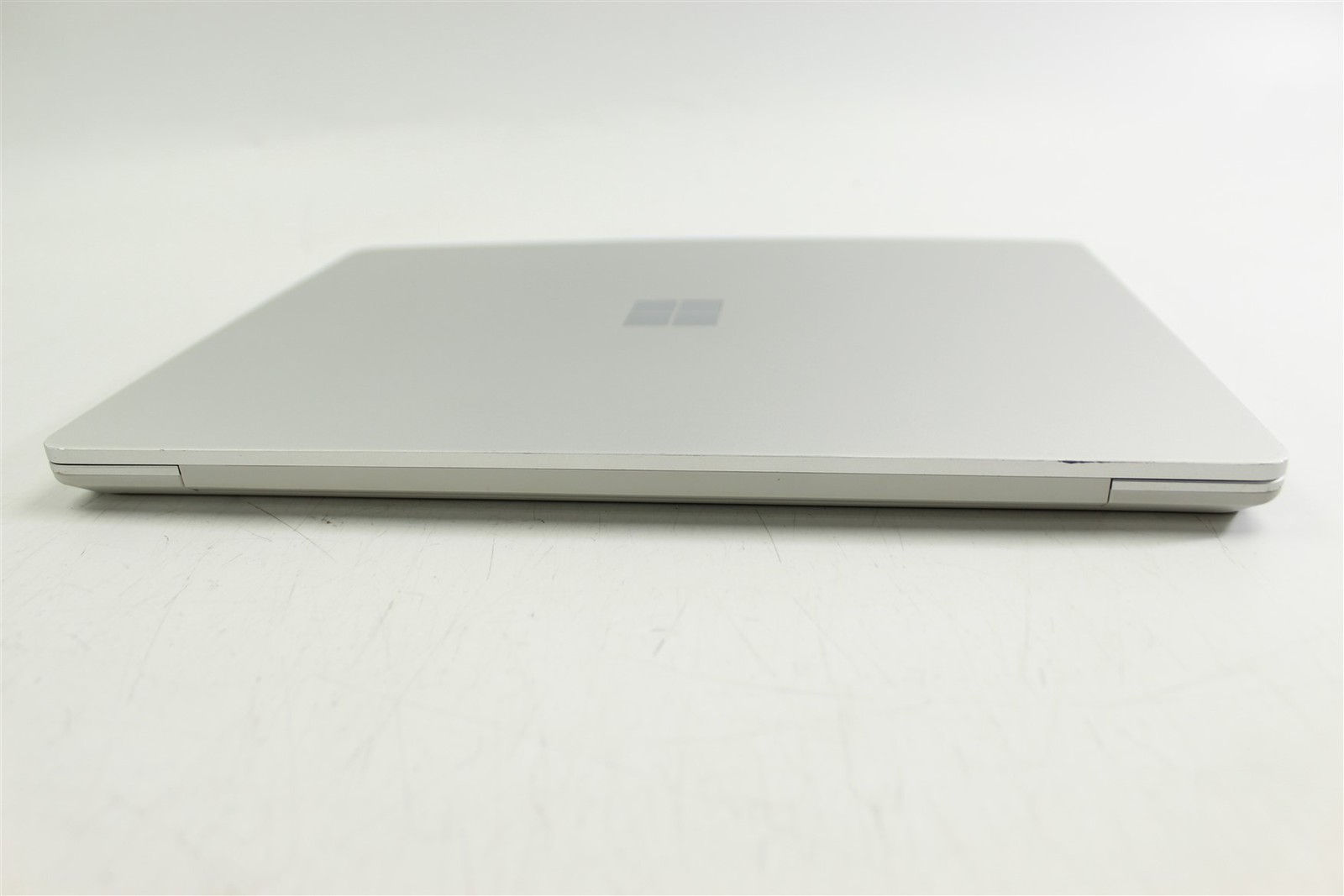 Microsoft Surface Laptop Go 2 2013 12.4″ i5-1135G7 256GB SSD 16GB RAM W11H