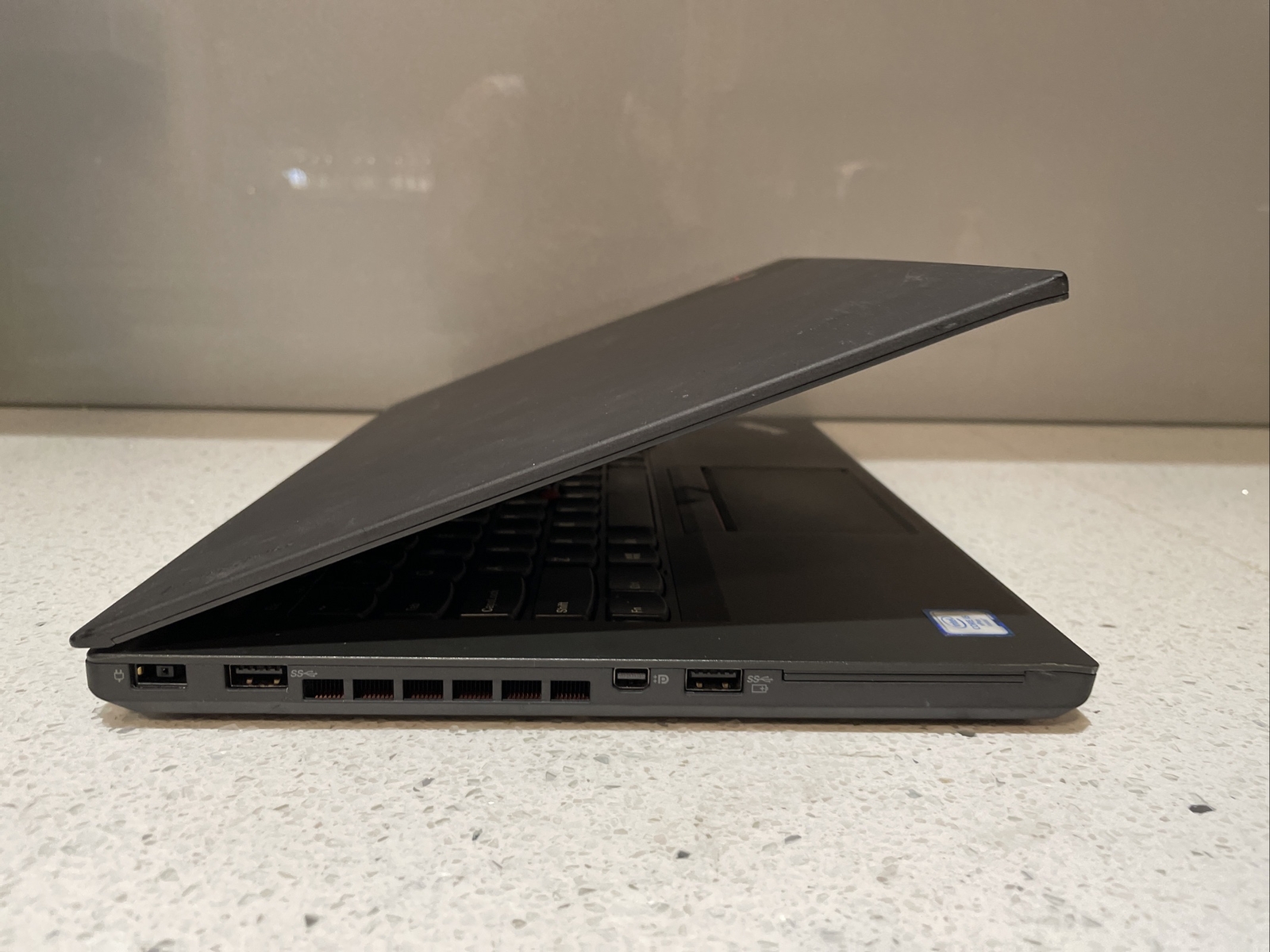 LENOVO THINKPAD T460S, 14”inch i5-6300U, 8GB, 180GB SSD, WIN10 PRO