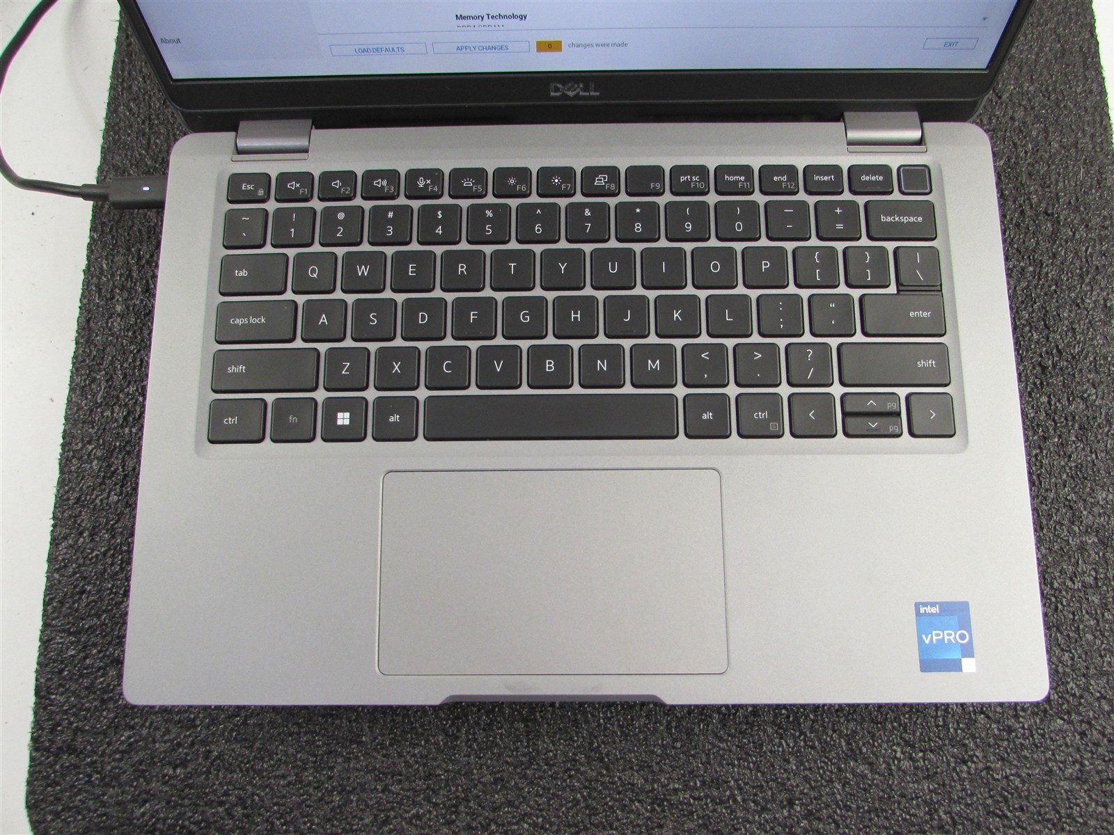 DELL LATITUDE 5330 FHD TOUCHSCREEN I5-1245U 10 CORE 512GB SSD 16GB RAM NO O.S