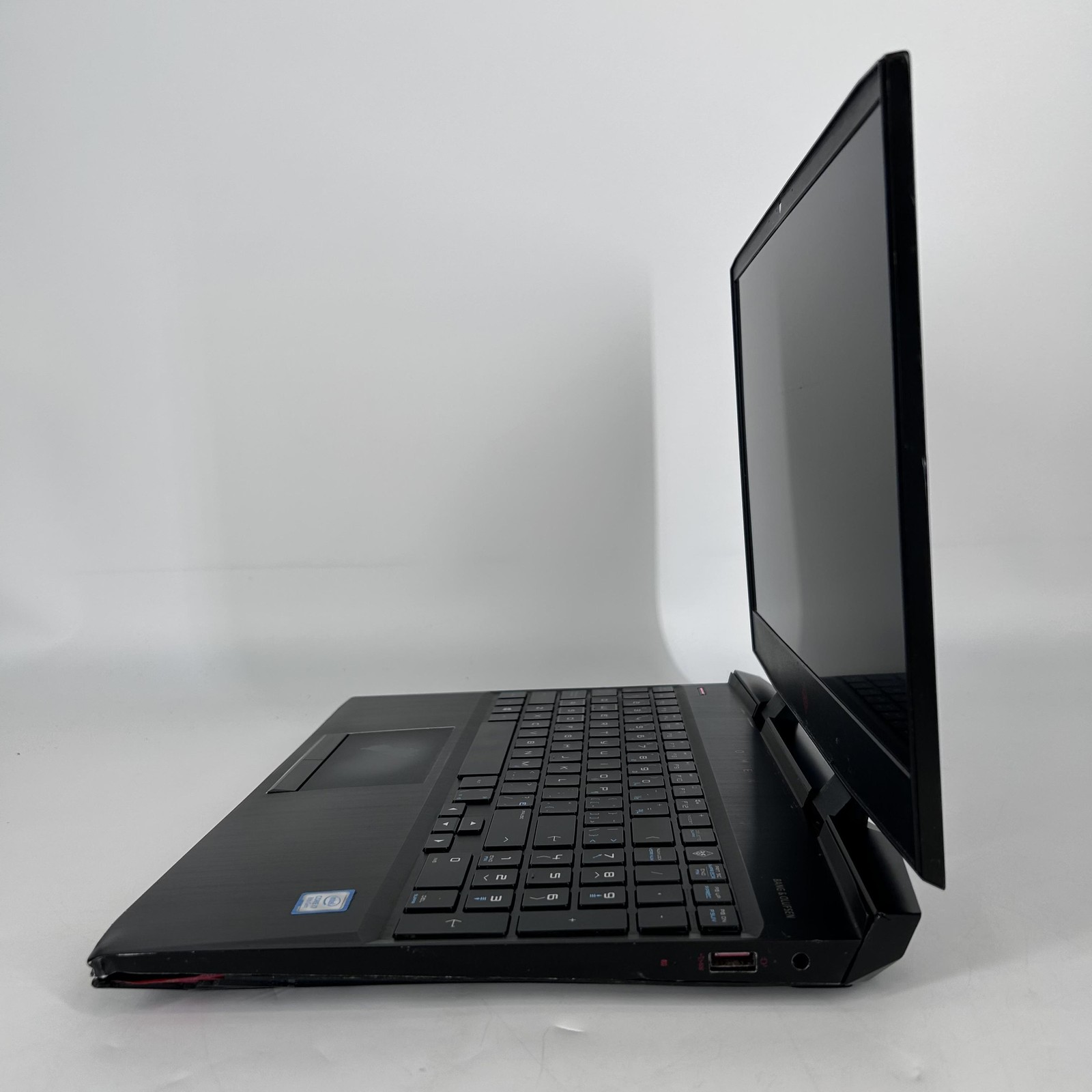 HP Omen 15 Black FHD i7-8750H 2.20GHz 16GB 256GB NVIDIA GTX 1060 Sunken Q Key