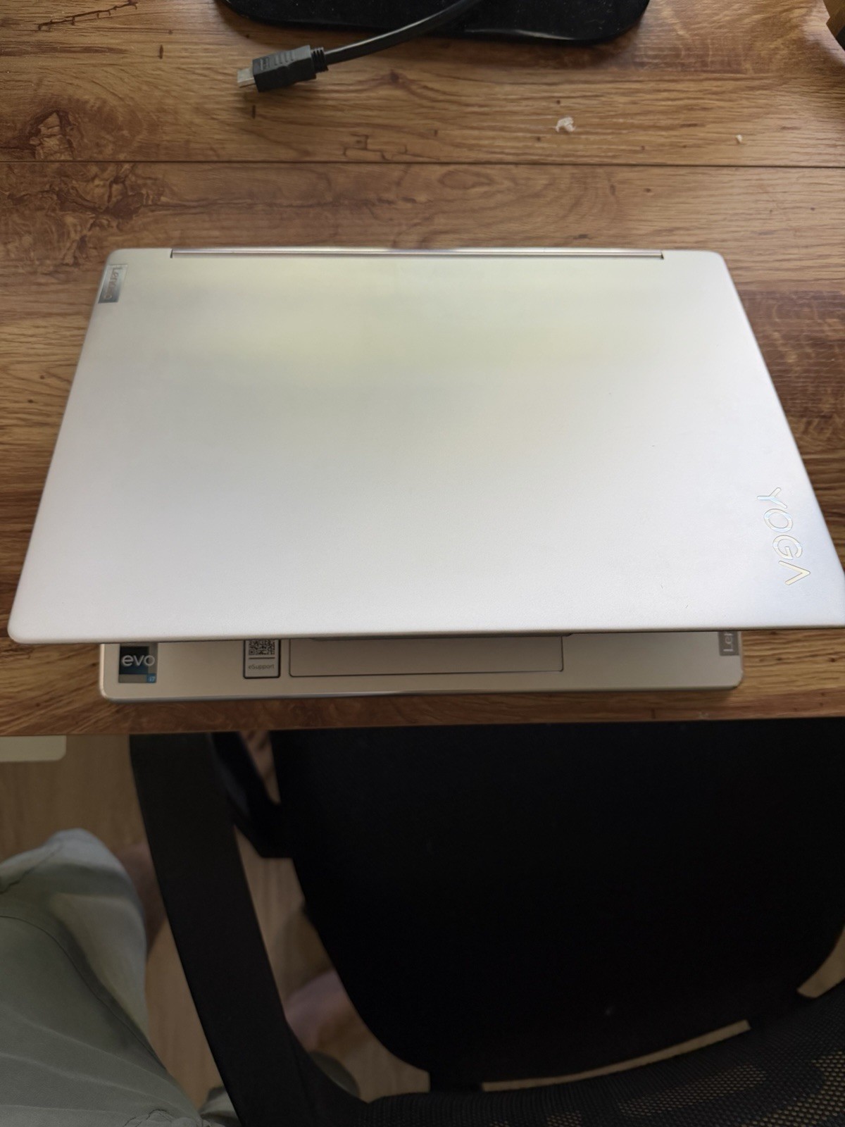 75% battery. Lenovo Yoga 9i 14” 2-in-1, intel i7-1360P, 16GB RAM, 512GB SSD,