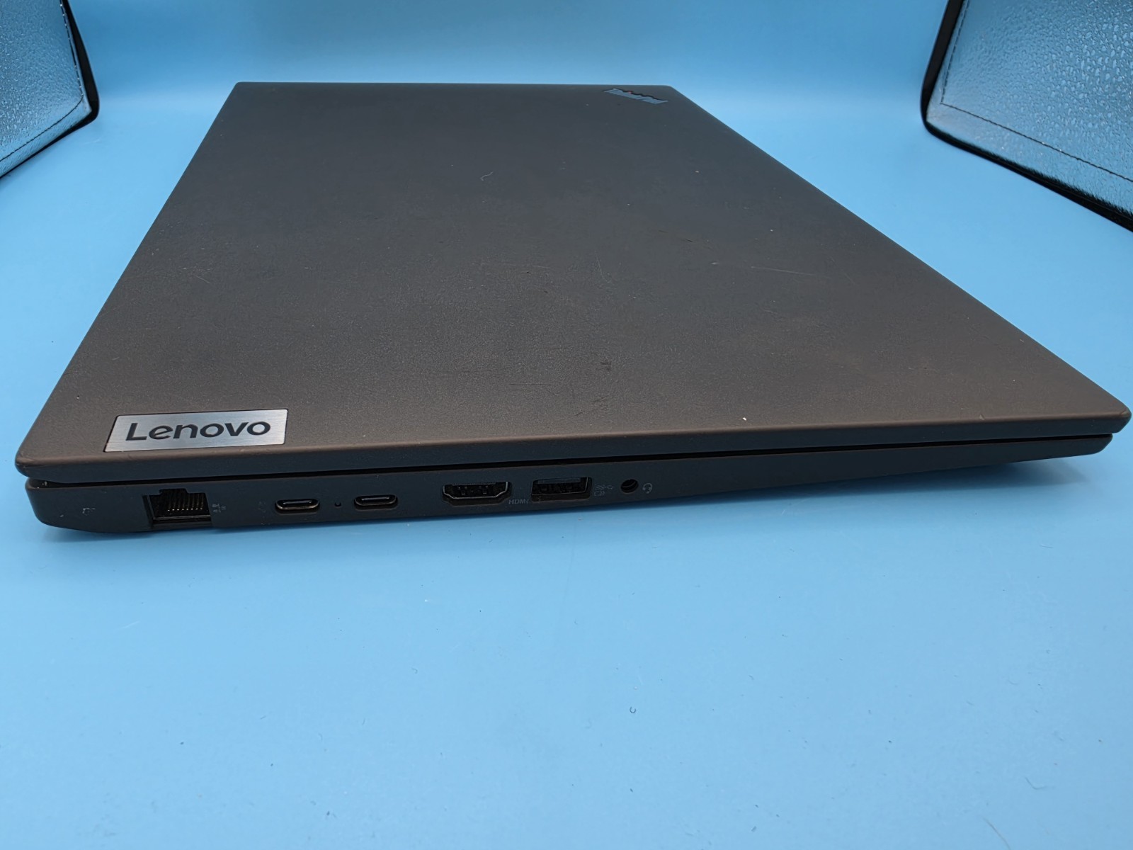 Lenovo ThinkPad P16s Gen 2 OLED Ryzen 7 Pro 7840U 64GB 1TB SSD Win11