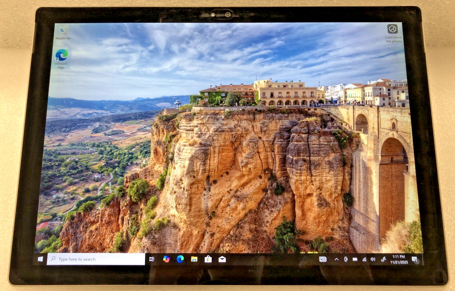 Microsoft Surface Pro 4 | Intel Core m3-6Y30@0.9GHz | 4GB RAM | 128GB SSD (READ)