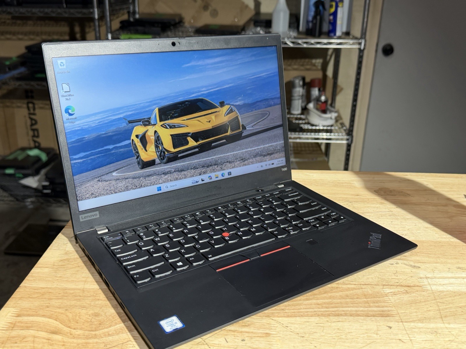 Lenovo ThinkPad T490 14” Touchscreen i5-8365U 16GB RAM 500GB NVMe SSD Win 11 Pro