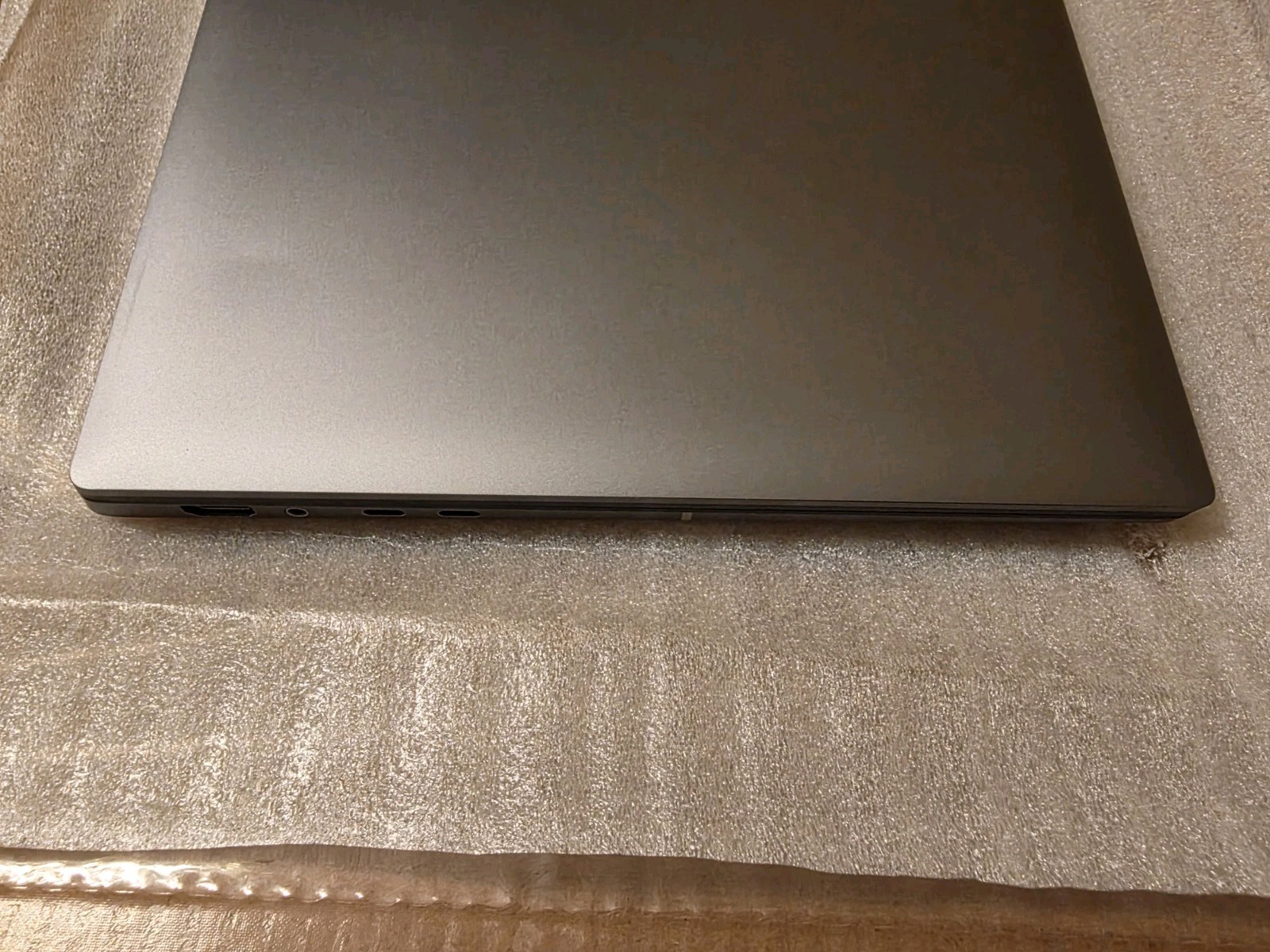 Dell Precision 5690 1200P 16″ Ultra 7 155H 16cr 32GB 1TB NV RTX 2000-8GB Win 11P