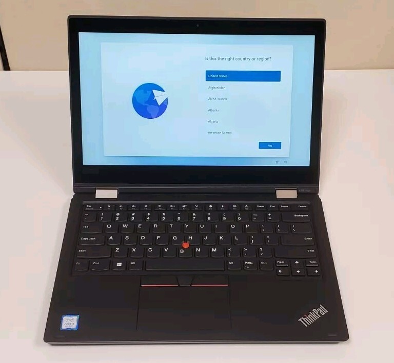 Lenovo ThinkPad L390 Yoga 13.3″ (512GB SSD, Intel Core i3-8145U, 8GB Touch