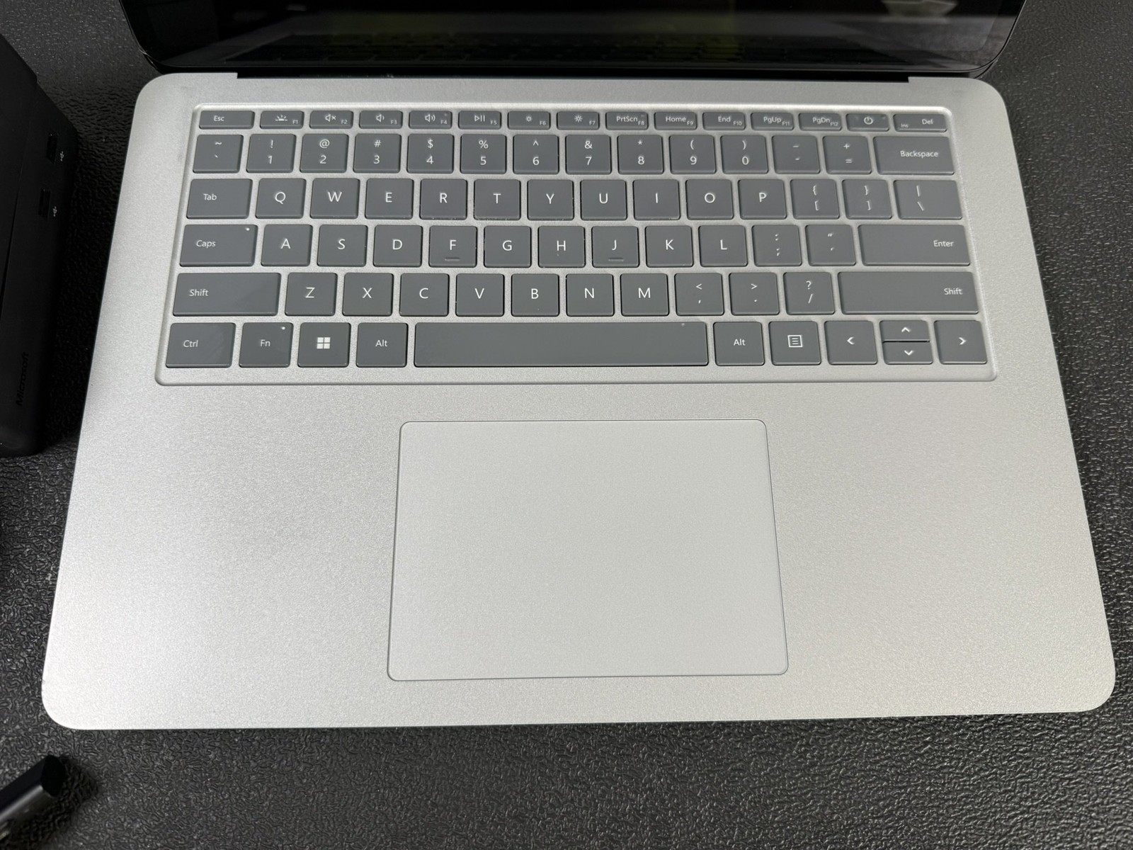 Microsoft Surface Laptop Studio i5-11300H 3.1GHz 16GB DDR4 256GB M.2 Win 11 Pro