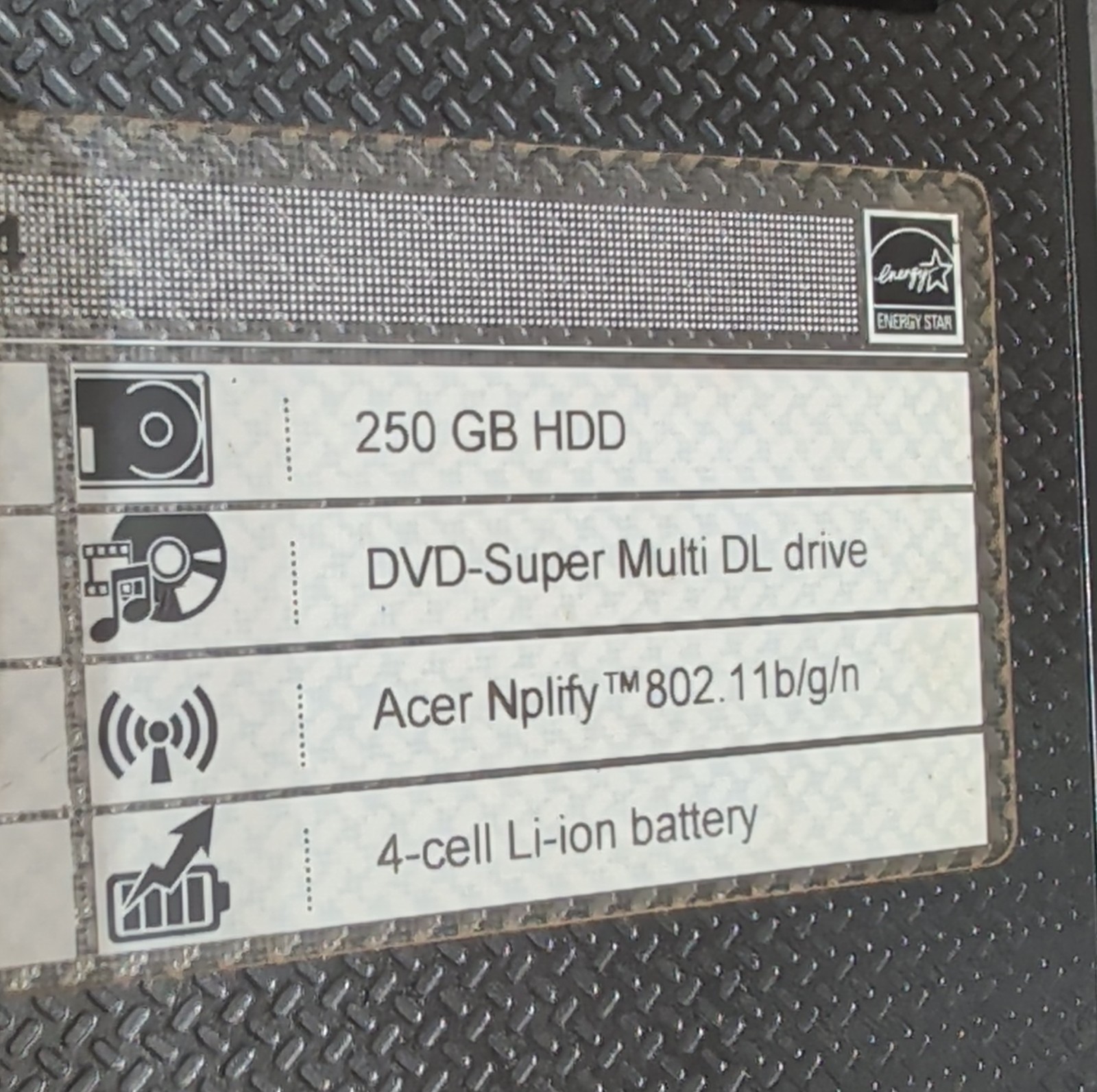 perfect condition Acer Aspire 5336-2524 Celeron 900 15.6″ 3GB 250GB 7 wifi