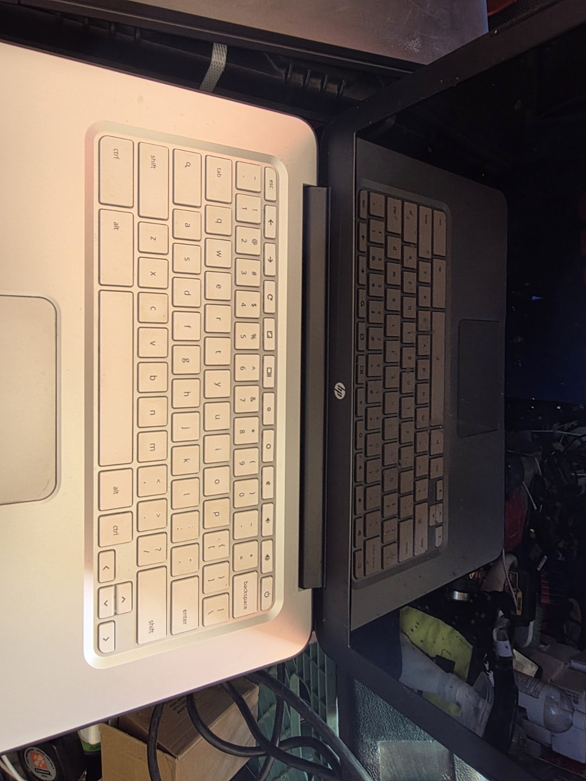 HP Chromebook 14A white and black Model AR5B22 17 total chromebooks.