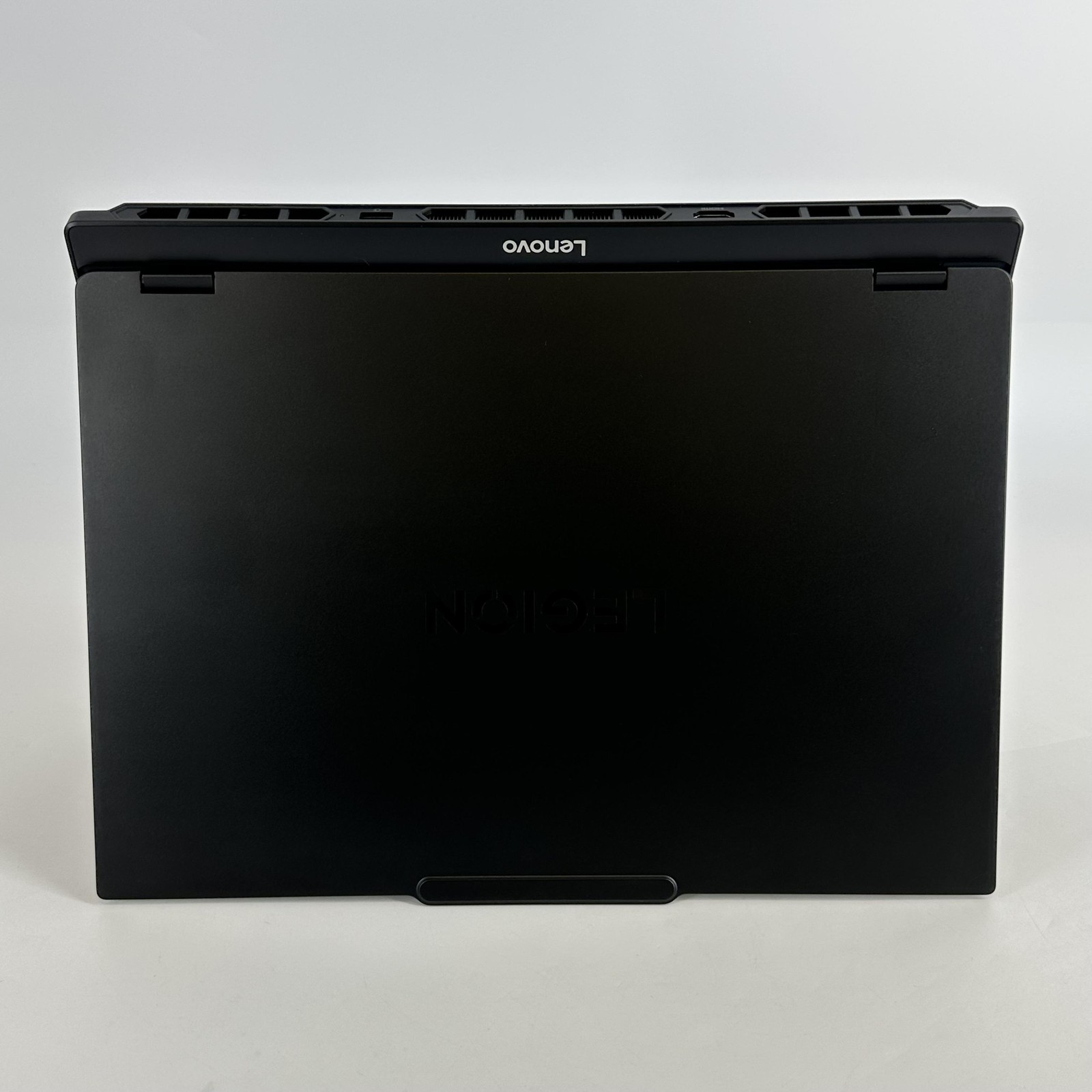 Lenovo Legion 5i Gen 10 15.1 165Hz QHD+ 2025 2.2GHz i9-14900HX 32GB 2TB RTX 5070