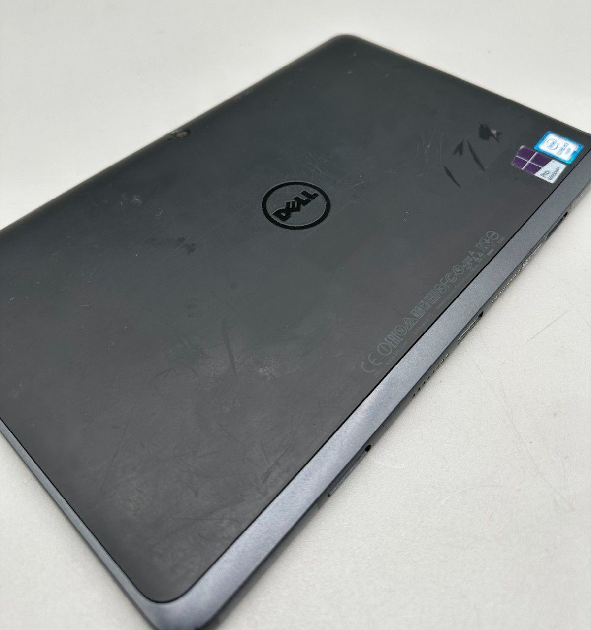 Dell Latitude 5175 2-n-1 10.8″ M3-6Y30 0.9GHz 256GB SSD 4GB DDR3 Black Fair/NoKB