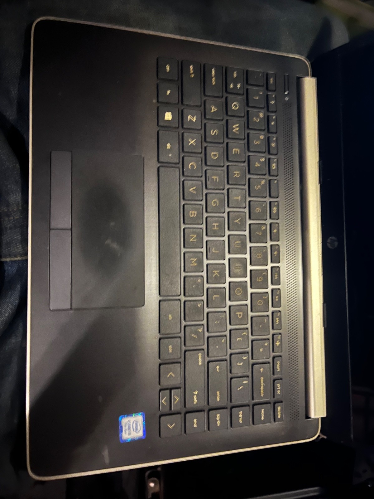 BHP 14-cf0006dx 14 inch (128GB,Core i3 7th Gen.,2.4GHz,4GB) Notebook -silver-…