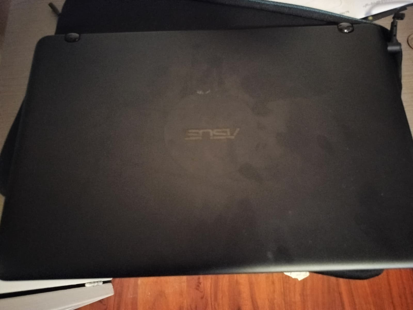 ASUS Q524UQK-BHI7T15 15.6″ Full HD i7-7500U 12GB 1TB HDD Win 10 64 bits Black