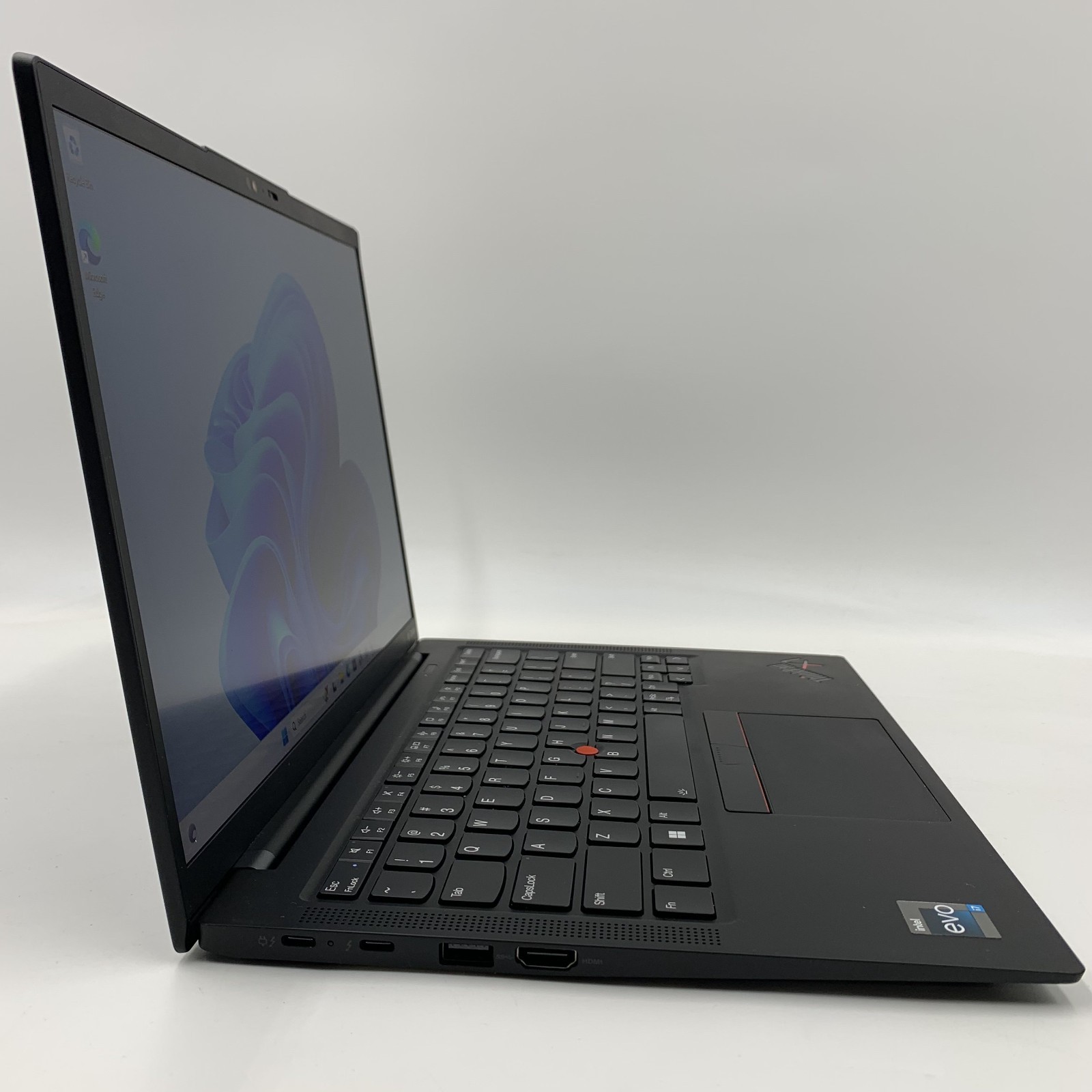Lenovo ThinkPad X1 Carbon Gen 11 14″ i7-1355U 1.7GHz 16GB RAM 512GB SSD