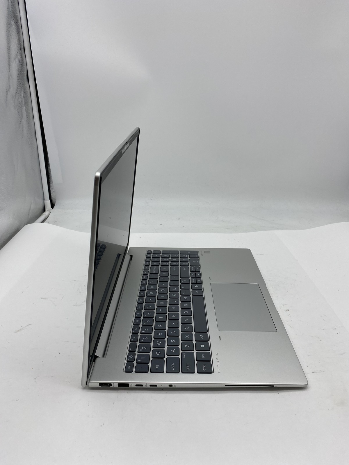 HP EliteBook 665 G11 16″ Laptop AMD RYZEN 7 PRO 7735U No RAM 512GB SSD W11P